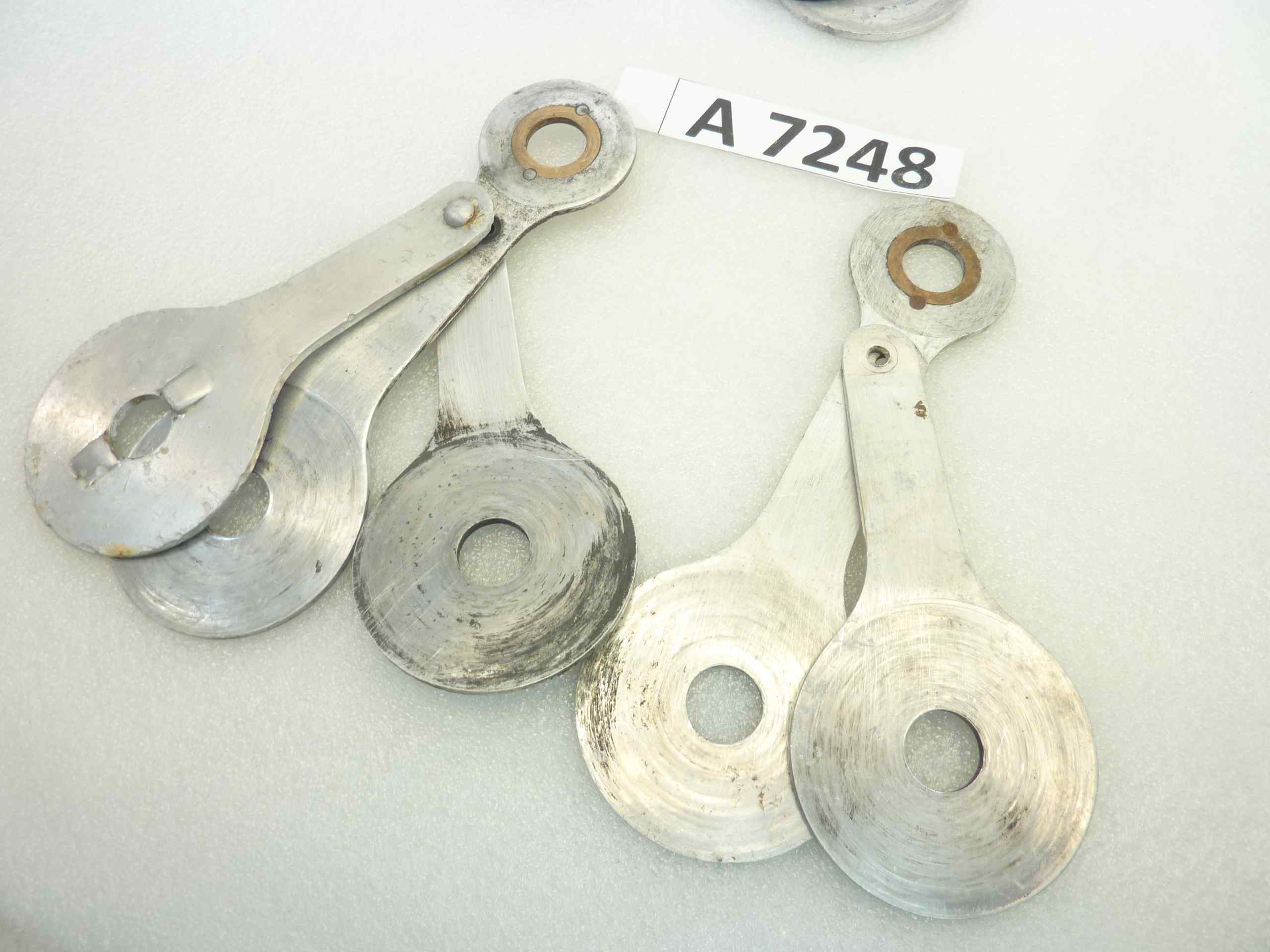 Compassi Guzzi Airone 250 Falcone 500 ammortizzatore posteriore cod 16506 16507 interasse fori 130 mm coppia da assemblare - immagine 8