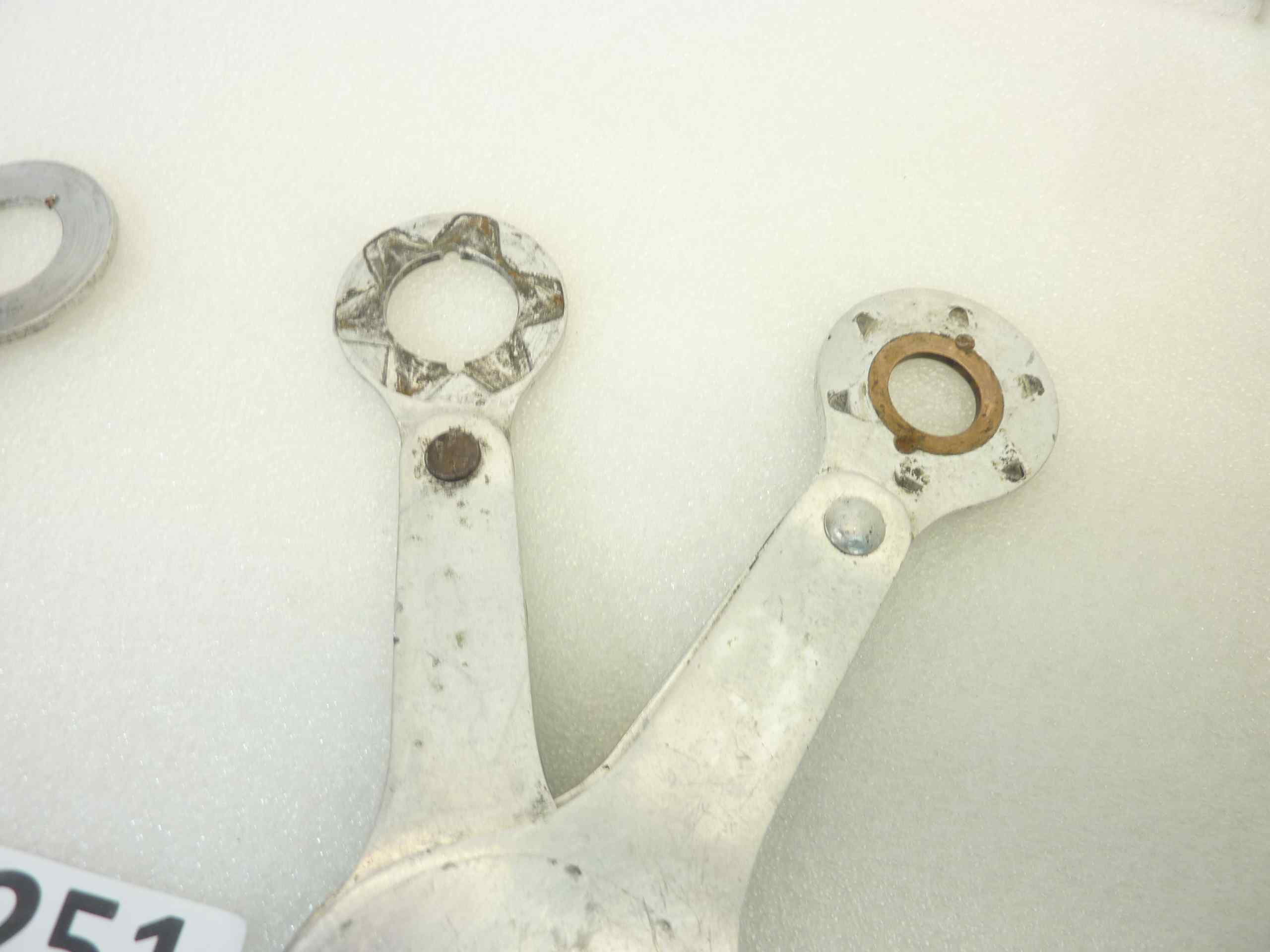 Compassi Guzzi Airone 250 Falcone 500 ammortizzatore posteriore cod 16506 16507 interasse fori 130 mm coppia - immagine 3
