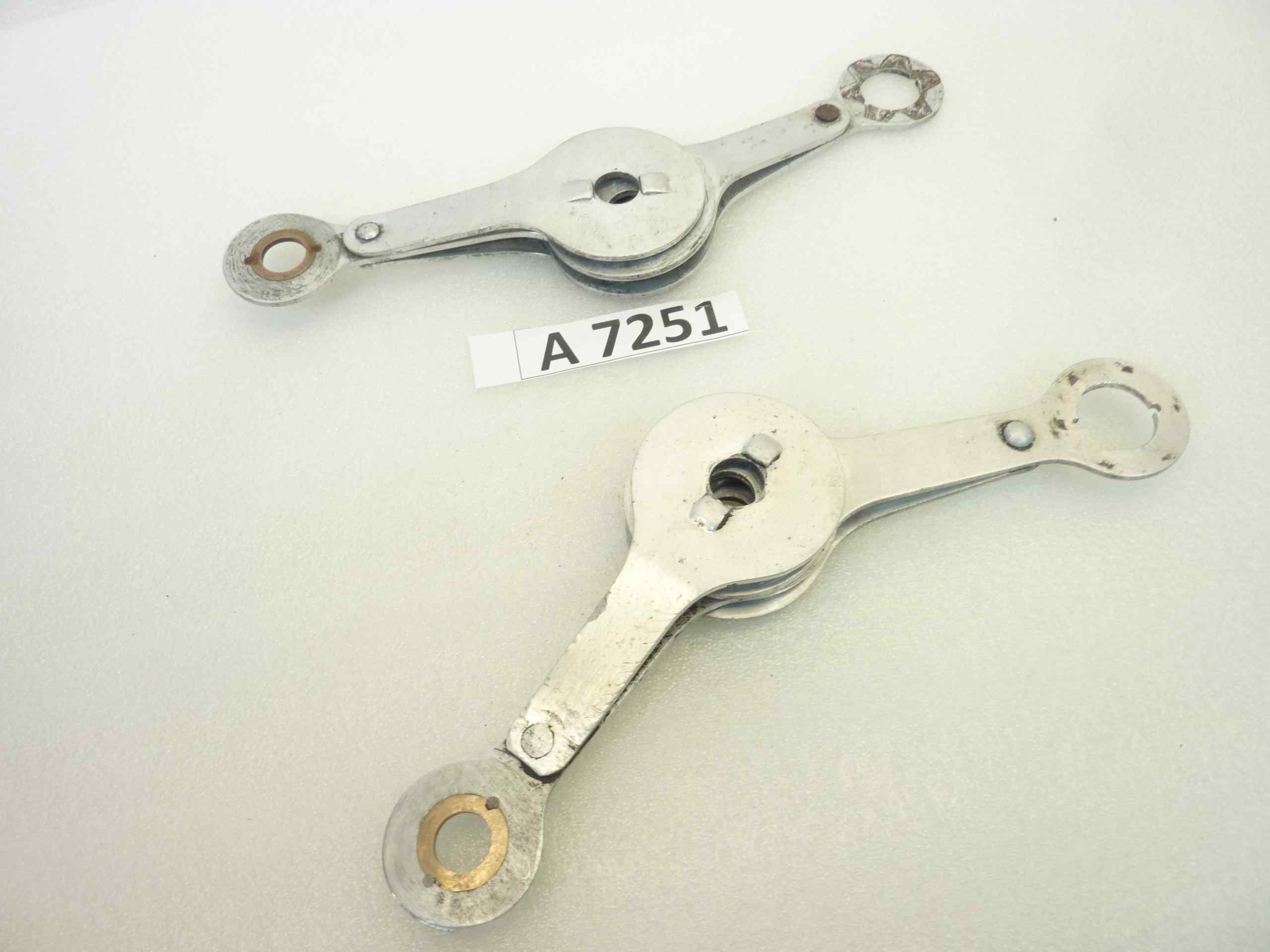 Compassi Guzzi Airone 250 Falcone 500 ammortizzatore posteriore cod 16506 16507 interasse fori 130 mm coppia - immagine 6