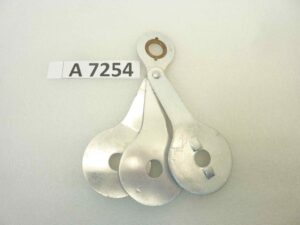 Braccio triplo compasso Guzzi Airone 250 Falcone 500 ammortizzatore posteriore alluminio cod 16506 interasse fori 130 mm
