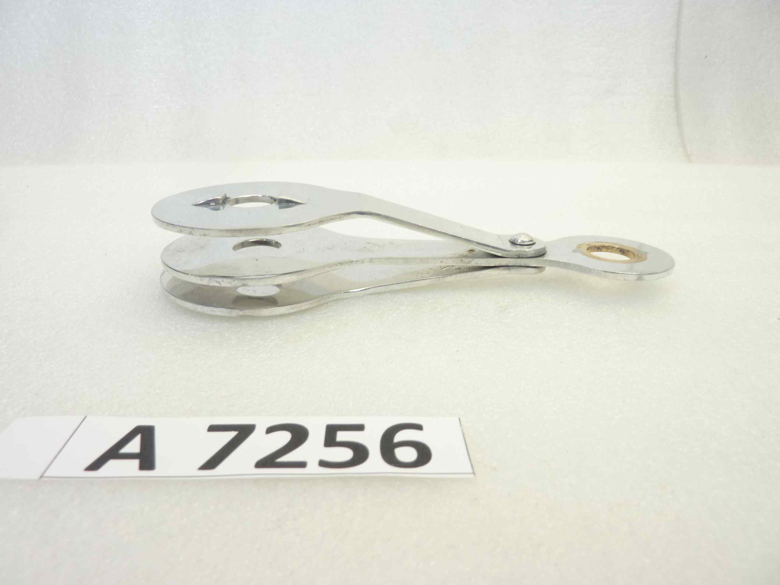 Braccio triplo compasso Guzzi Airone 250 Falcone 500 ammortizzatore posteriore cromato cod 16506 interasse fori 130 mm - immagine 2