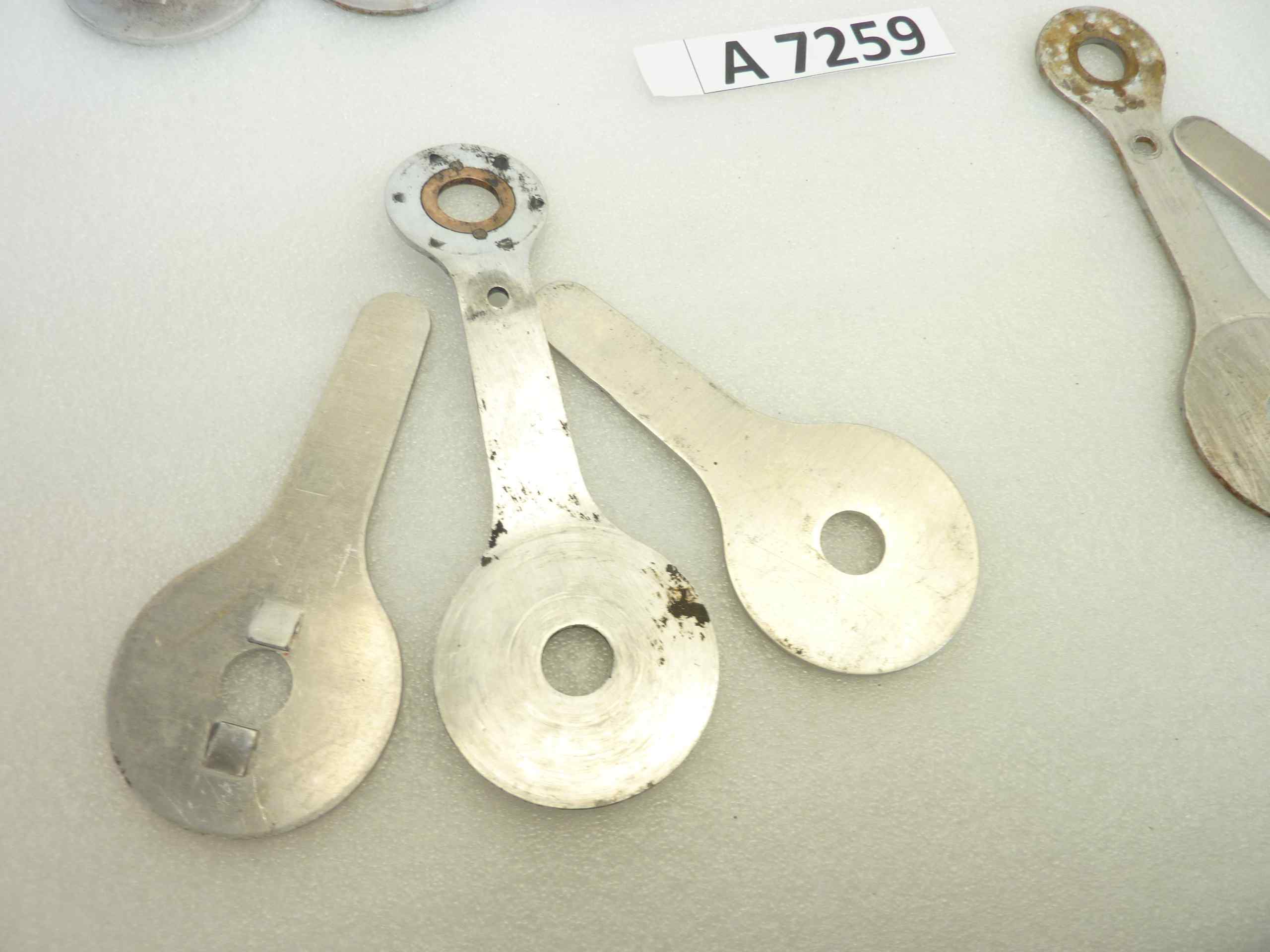 Compassi Guzzi Airone 250 Falcone 500 ammortizzatore posteriore da assemblare cod 16506 16507 interasse fori 130 mm coppia - immagine 4