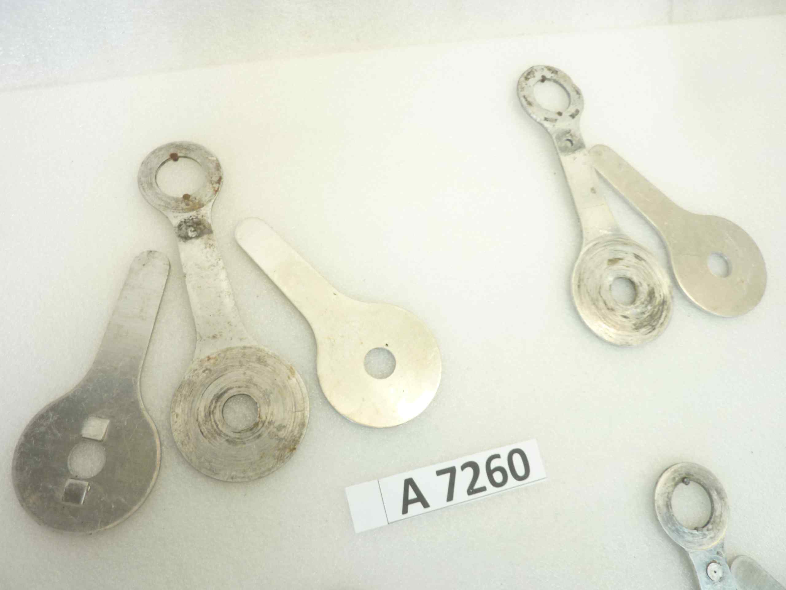 Compassi Guzzi Airone 250 Falcone 500 ammortizzatore posteriore da assemblare cod 16506 16507 interasse fori 130 mm coppia - immagine 2