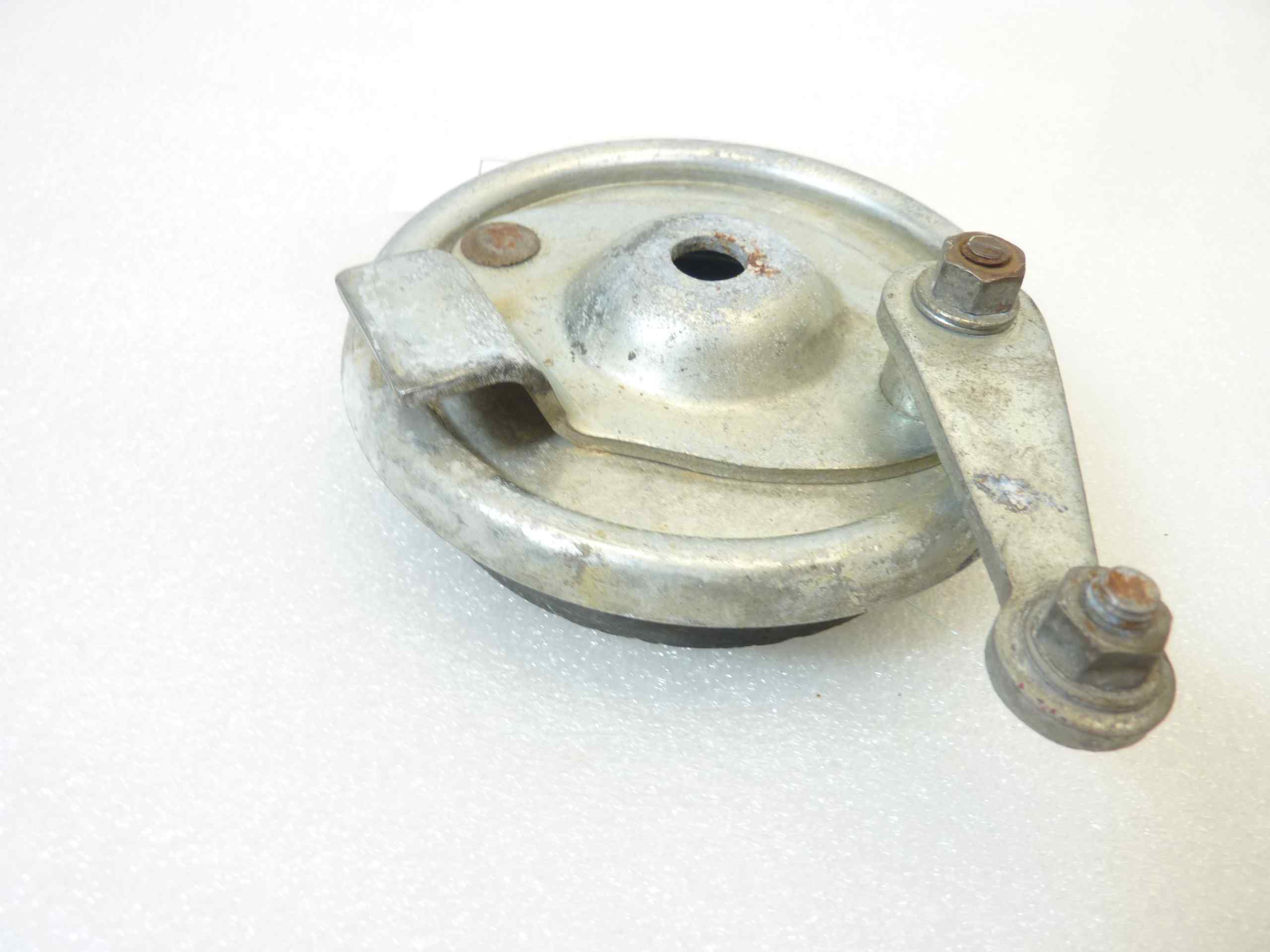 Piatto portaceppi Guzzi Trotter anteriore porta ganasce mozzo freno cod 45610300 - immagine 2