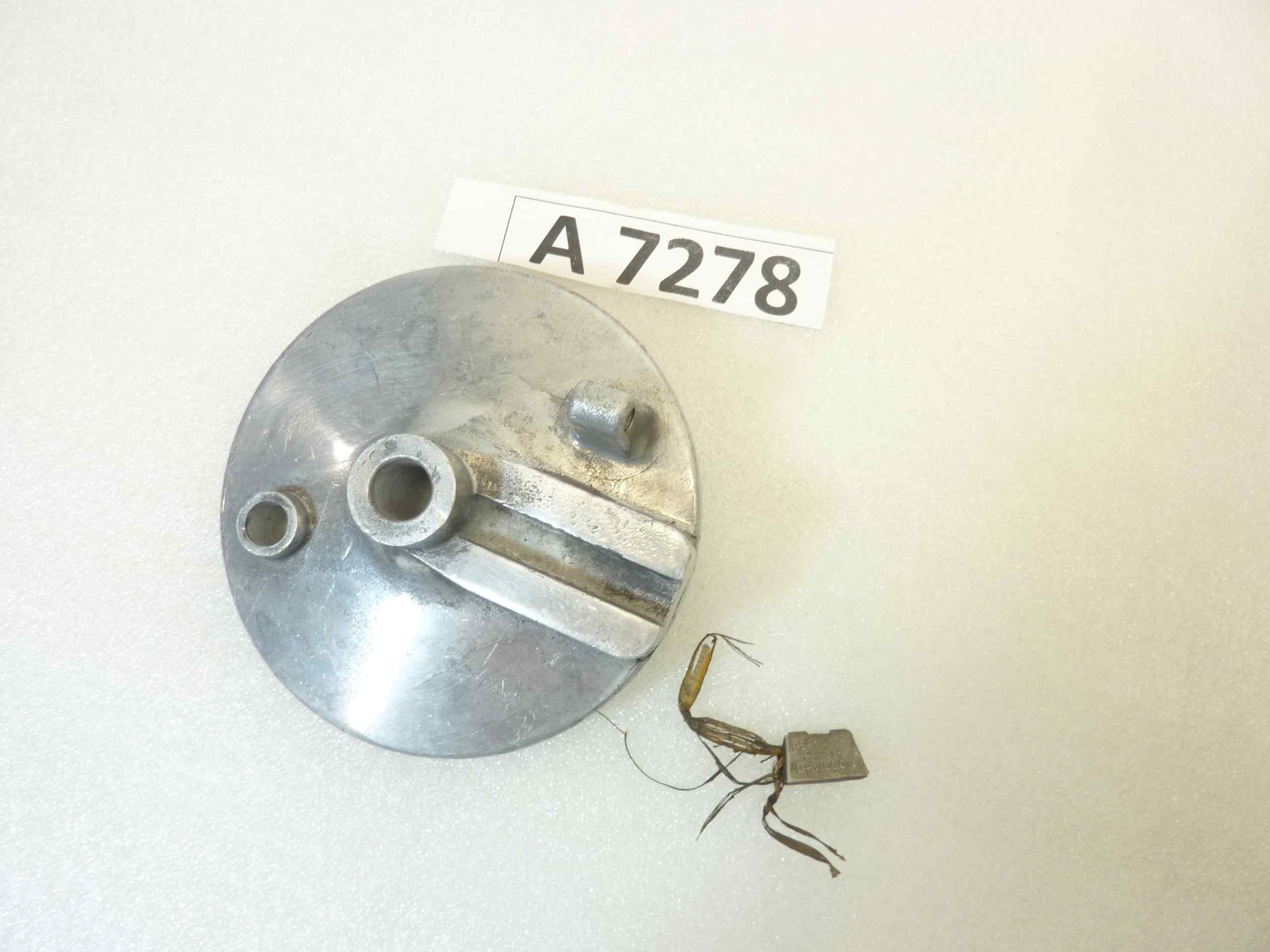 Piatto portaceppi Aermacchi AMF Harley porta ganasce mozzo freno cod 5902 diam 115 mm nuovo fondo di magazzino