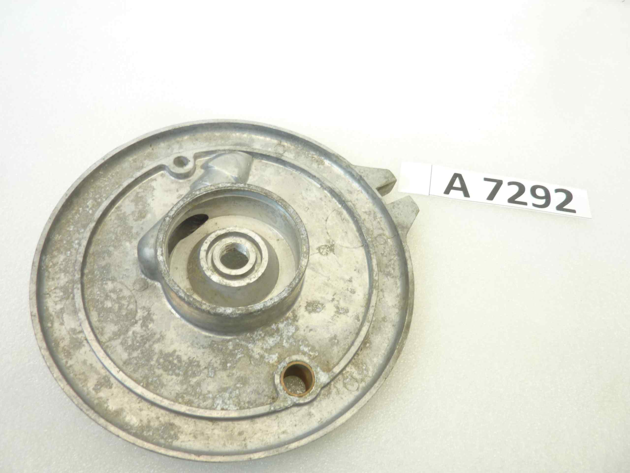 Piatto portaceppi Guzzi Ercolino porta ganasce mozzo freno cod 26890 26620201 nuovo fondo di magazzino - immagine 5