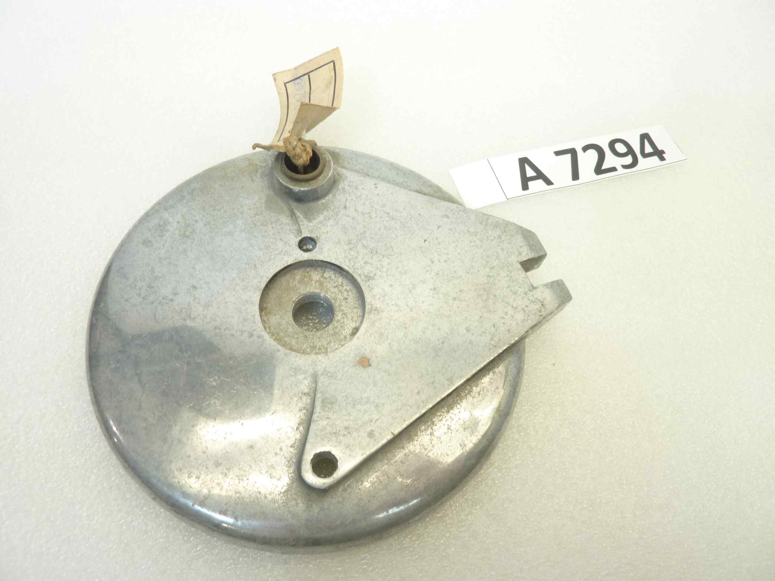Piatto portaceppi Guzzi Galletto 192 porta ganasce mozzo freno cod 38620200 38566 nuovo fondo di magazzino - immagine 2