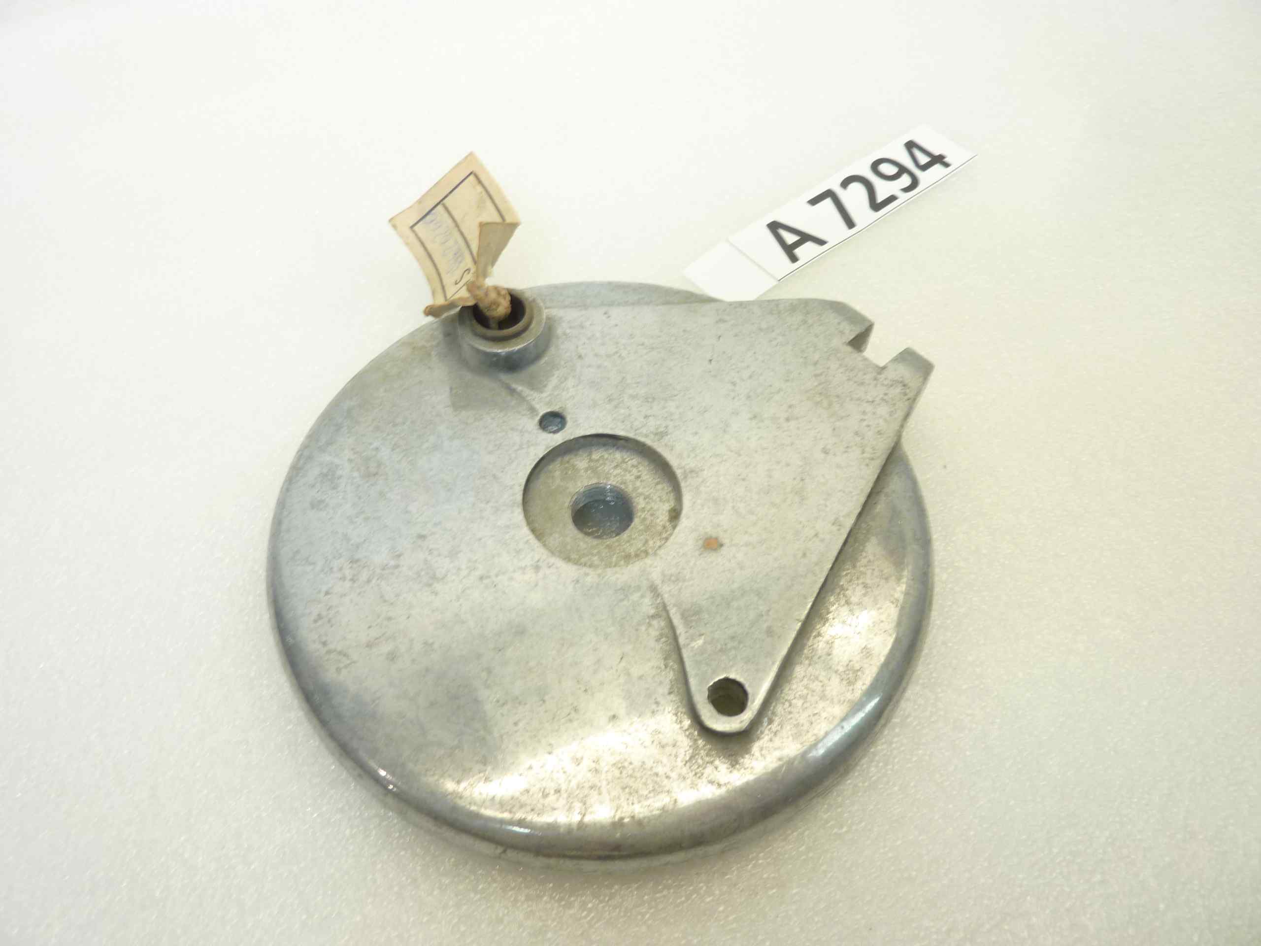 Piatto portaceppi Guzzi Galletto 192 porta ganasce mozzo freno cod 38620200 38566 nuovo fondo di magazzino - immagine 3