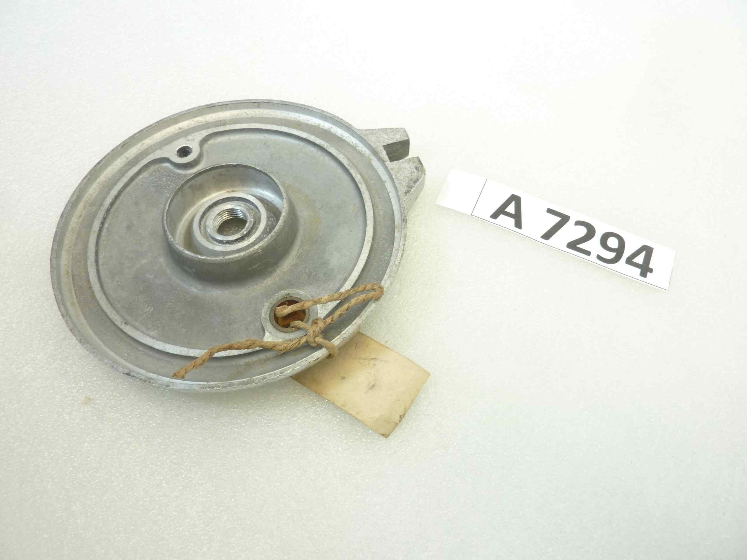 Piatto portaceppi Guzzi Galletto 192 porta ganasce mozzo freno cod 38620200 38566 nuovo fondo di magazzino - immagine 7