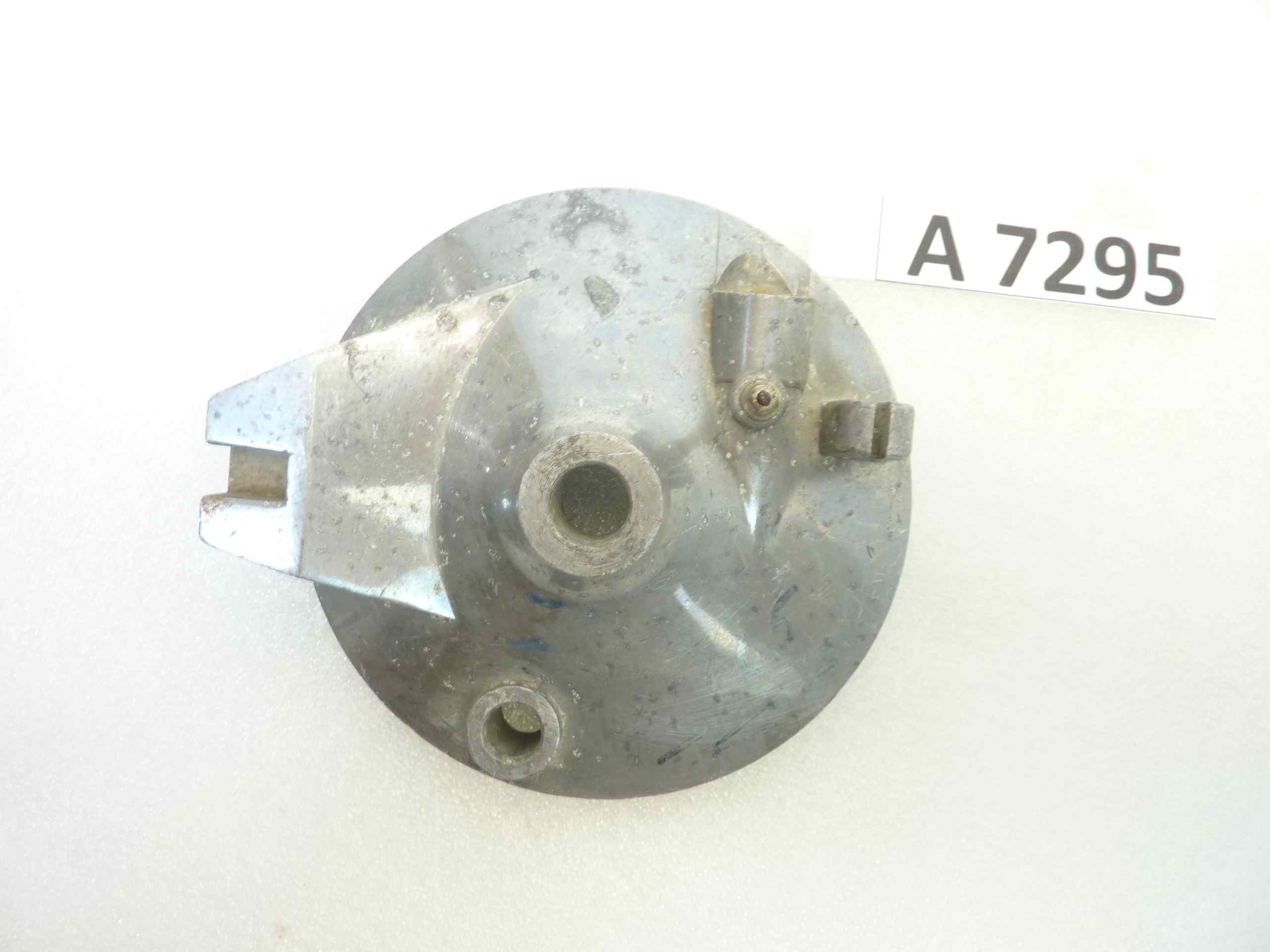 Piatto portaceppi Guzzi Zigolo anteriore porta ganasce mozzo freno 55605 55620200 nuovo fondo di magazzino - immagine 3