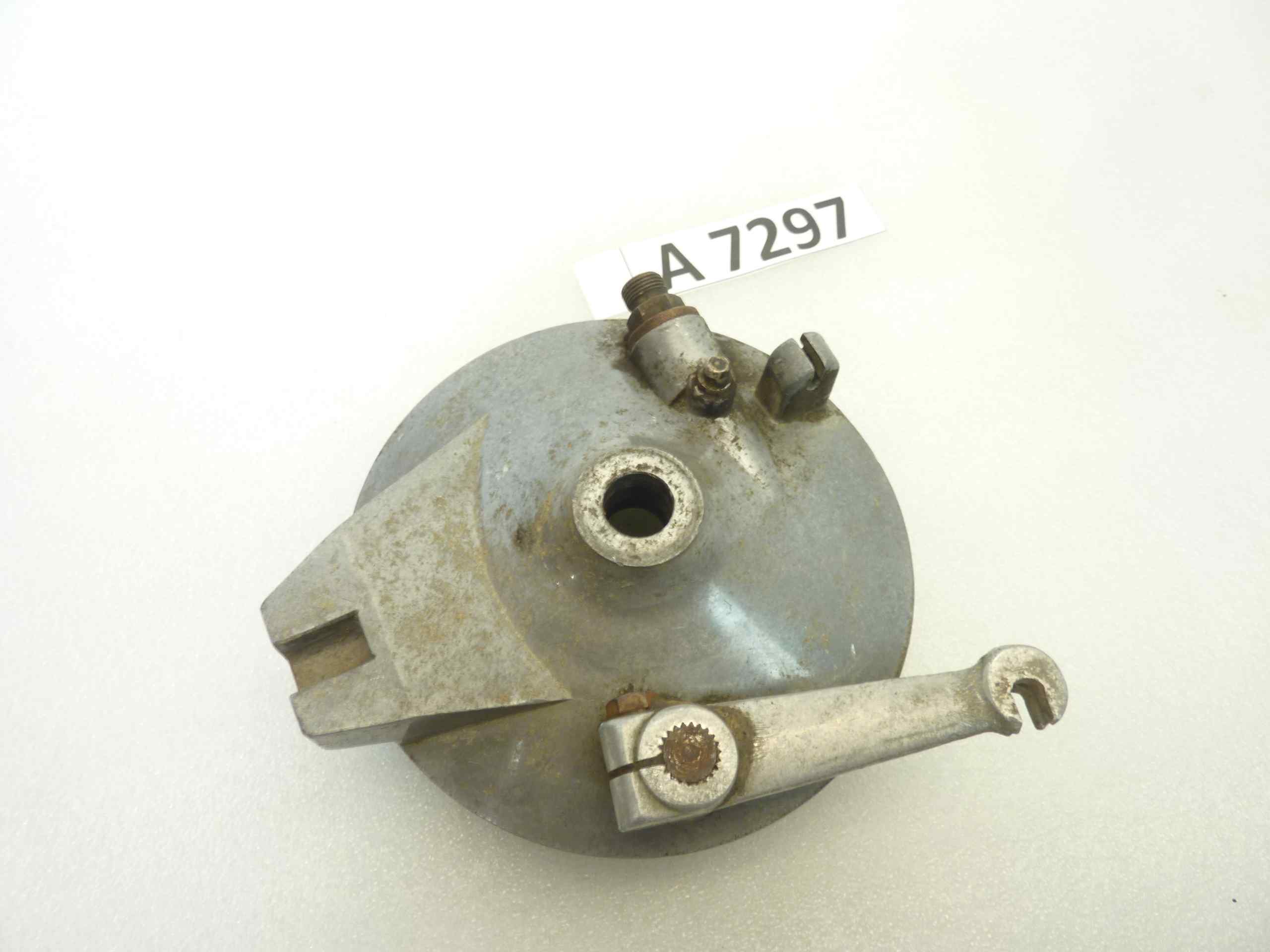 Piatto portaceppi Guzzi Zigolo anteriore porta ganasce mozzo freno 55605 55620200 - immagine 2