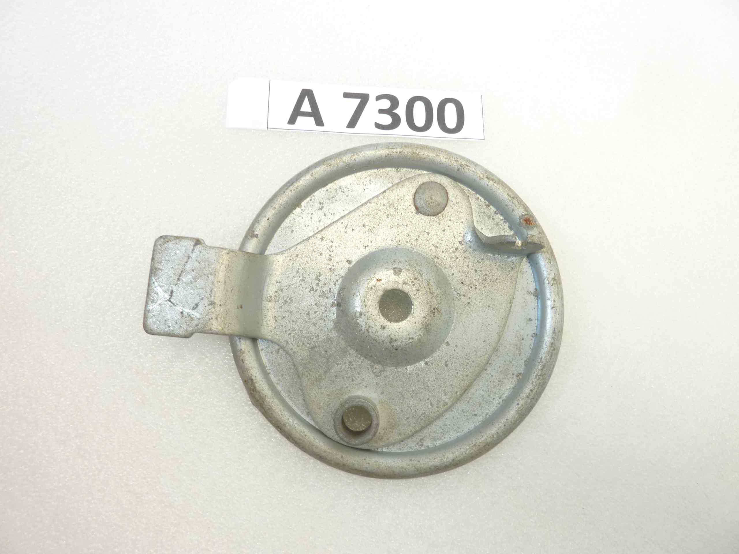 Piatto portaceppi Guzzi porta ganasce mozzo freno cod 43620335 nuovo fondo di magazzino