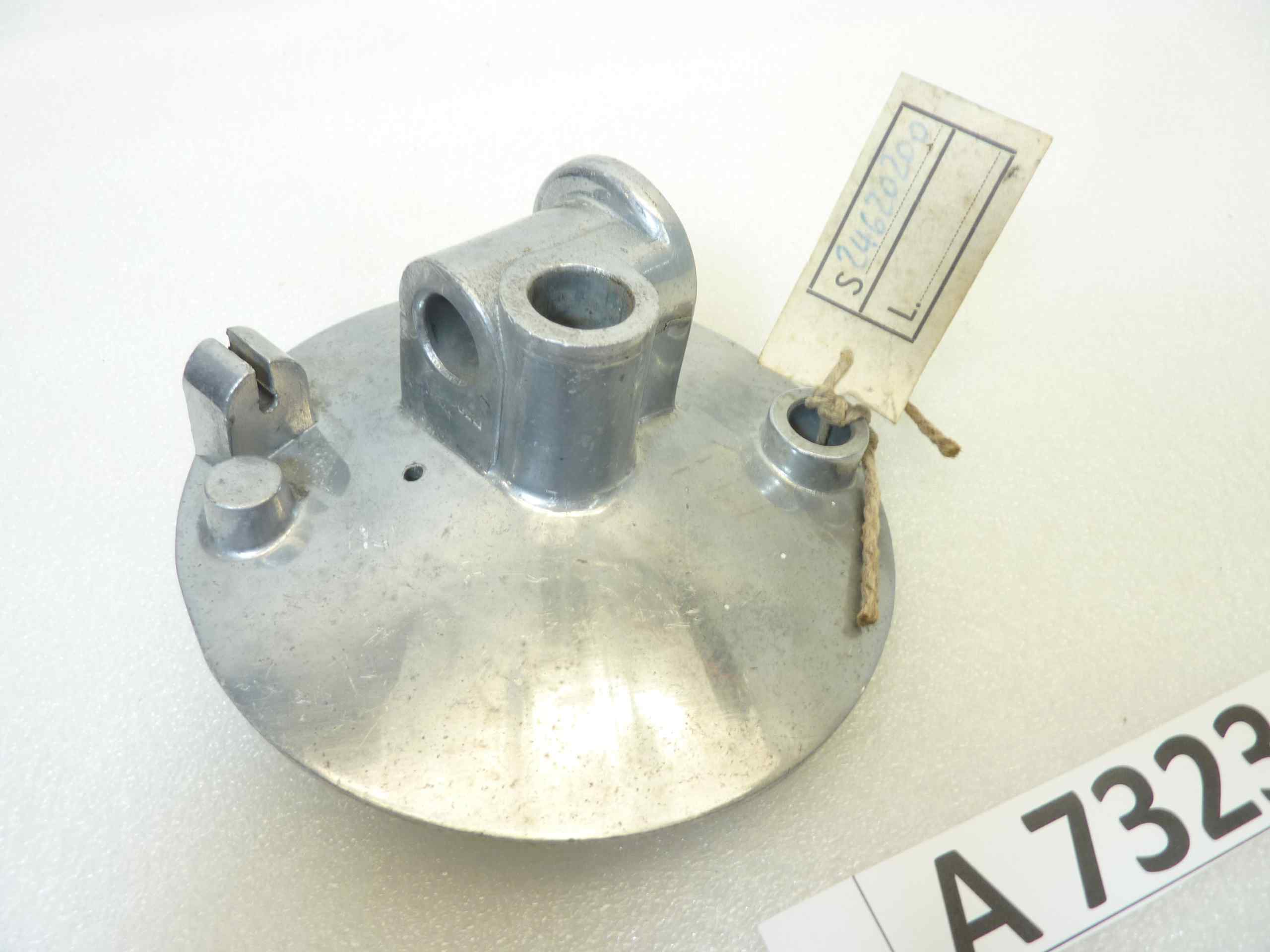 Piatto portaceppi Guzzi Zigolo 98 110 2T anteriore porta ganasce mozzo freno cod 24620200 20302 nuovo fondo di magazzino - immagine 3
