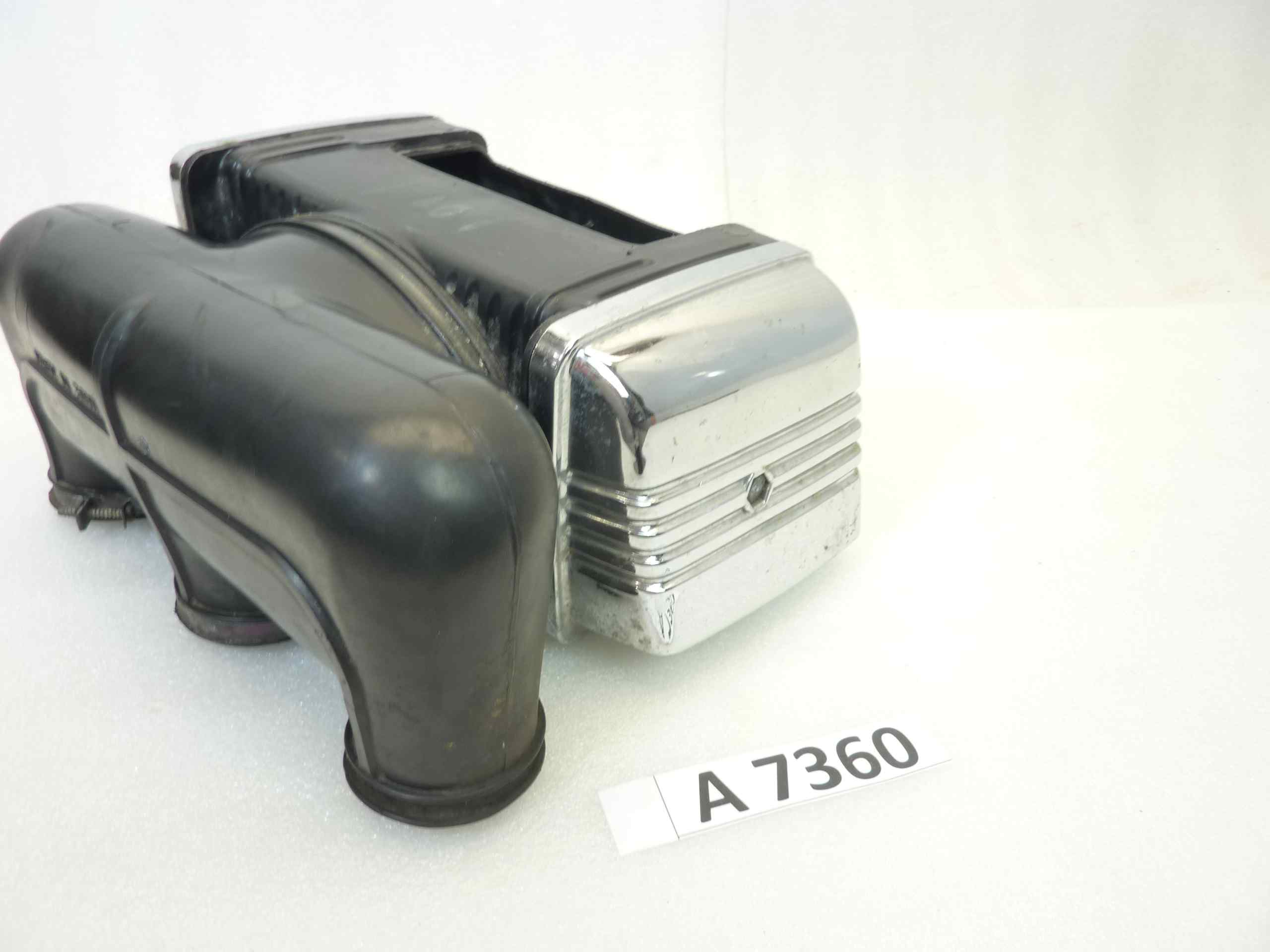 Airbox Suzuki GT 380 scatola filtro aria - immagine 5