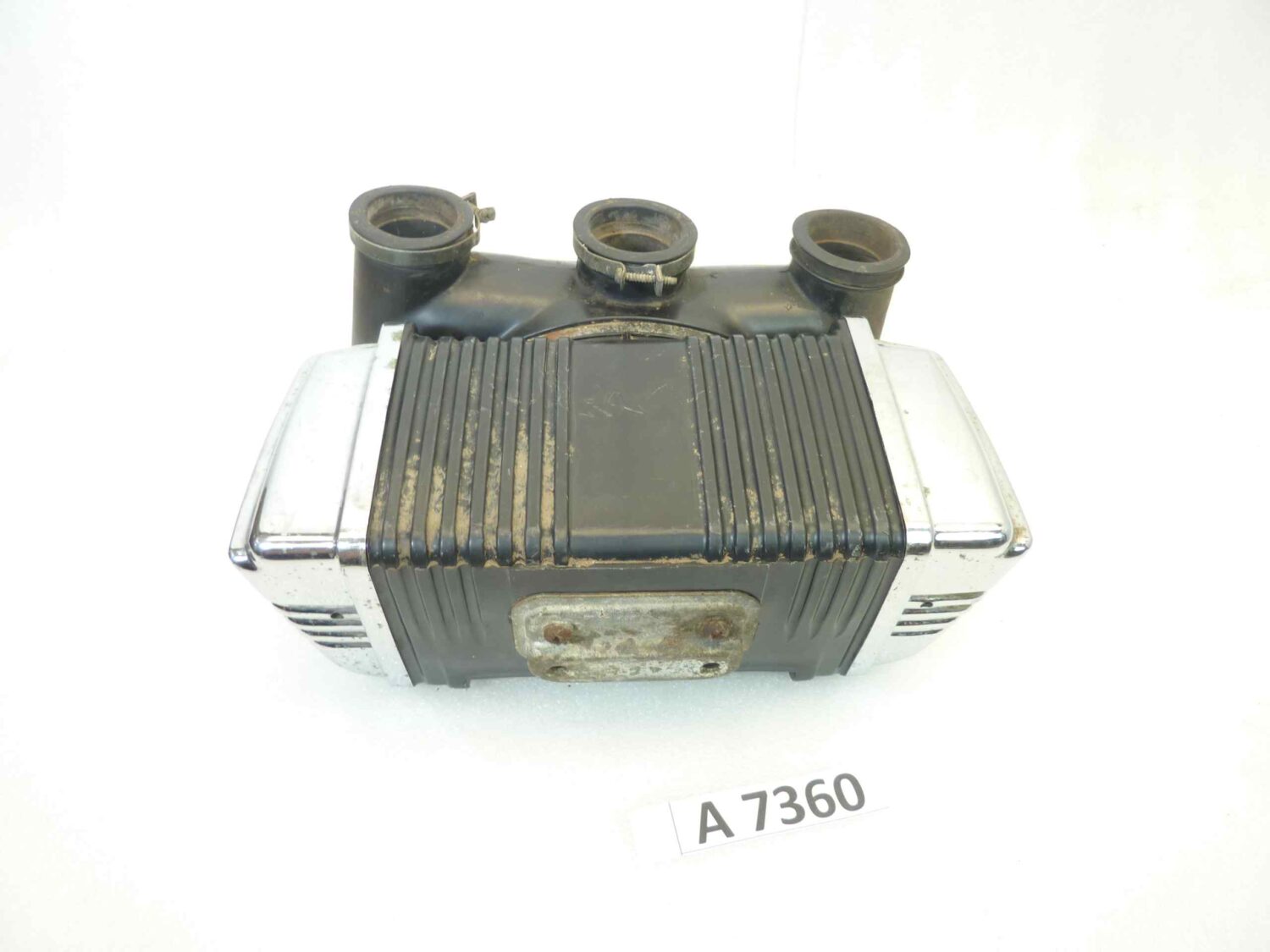 Airbox Suzuki GT 380 scatola filtro aria - immagine 7