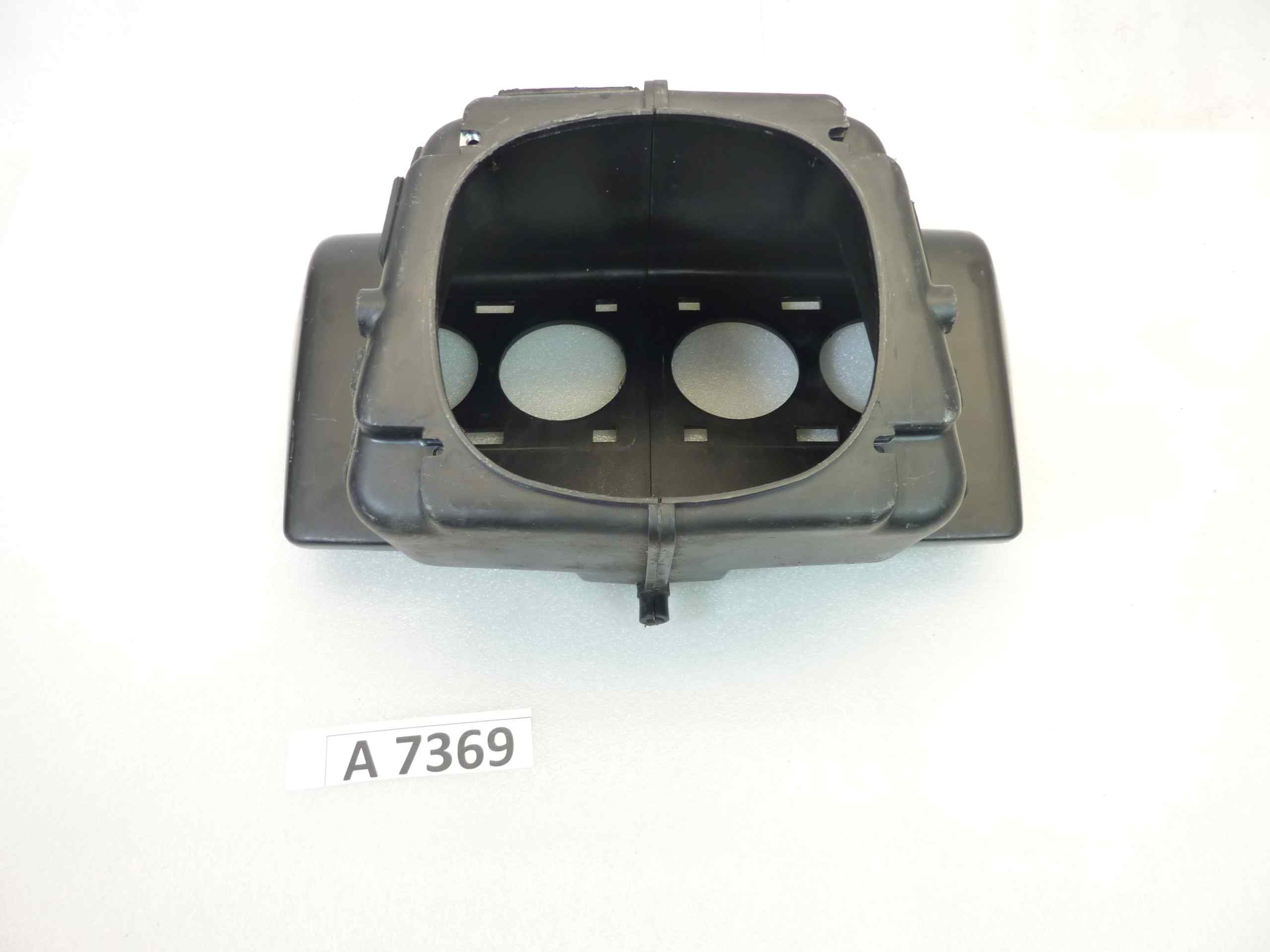 Airbox Suzuki GSX-R 1100 1989 - 1991 cod 17C00 17C10 scatola filtro aria danneggiato tubicino - immagine 5