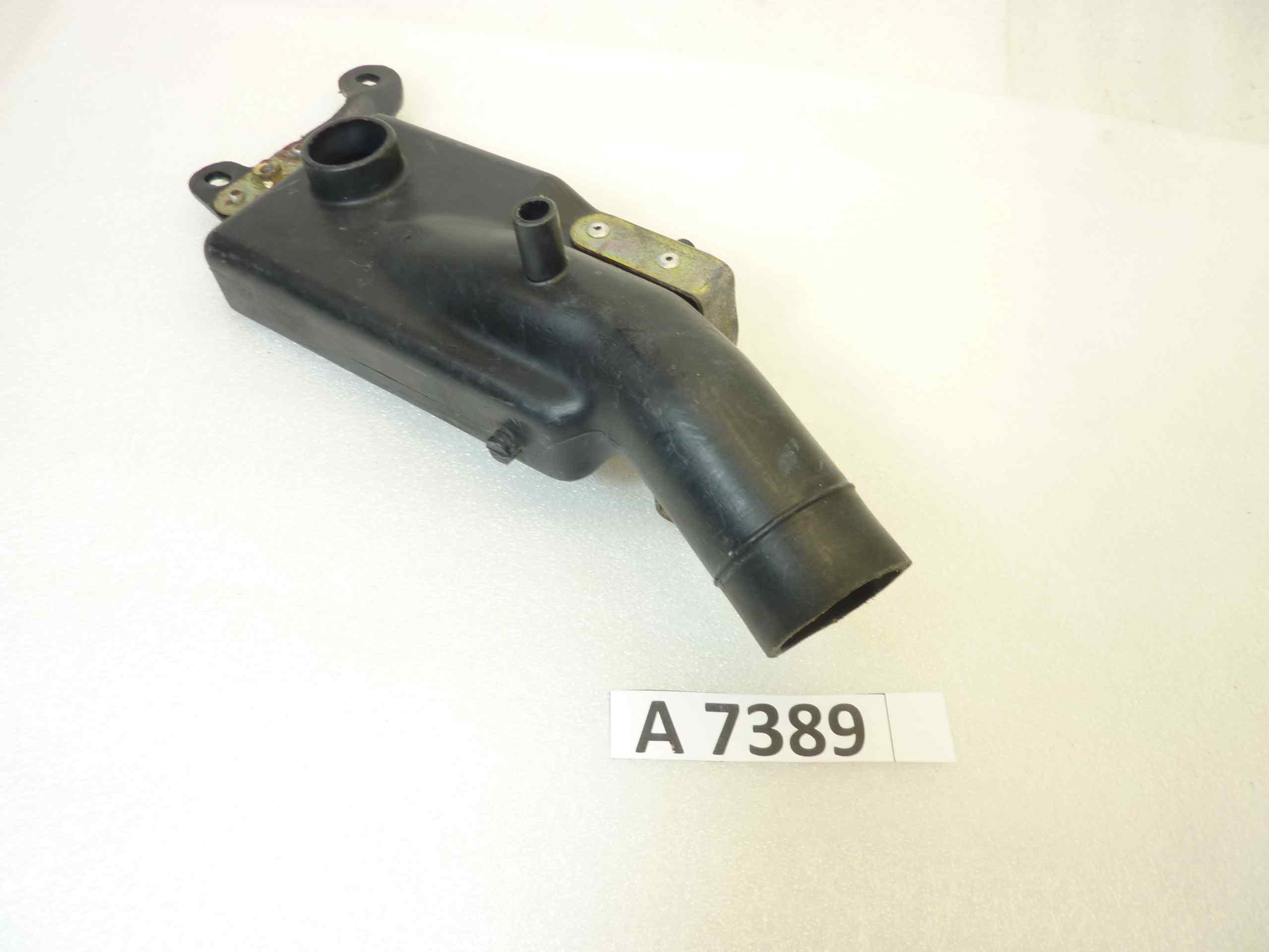 Condotto airbox Yamaha XJ 650 L Seca 1982 - 1983 scatola filtro aria cod 16G 14401 00 - immagine 2