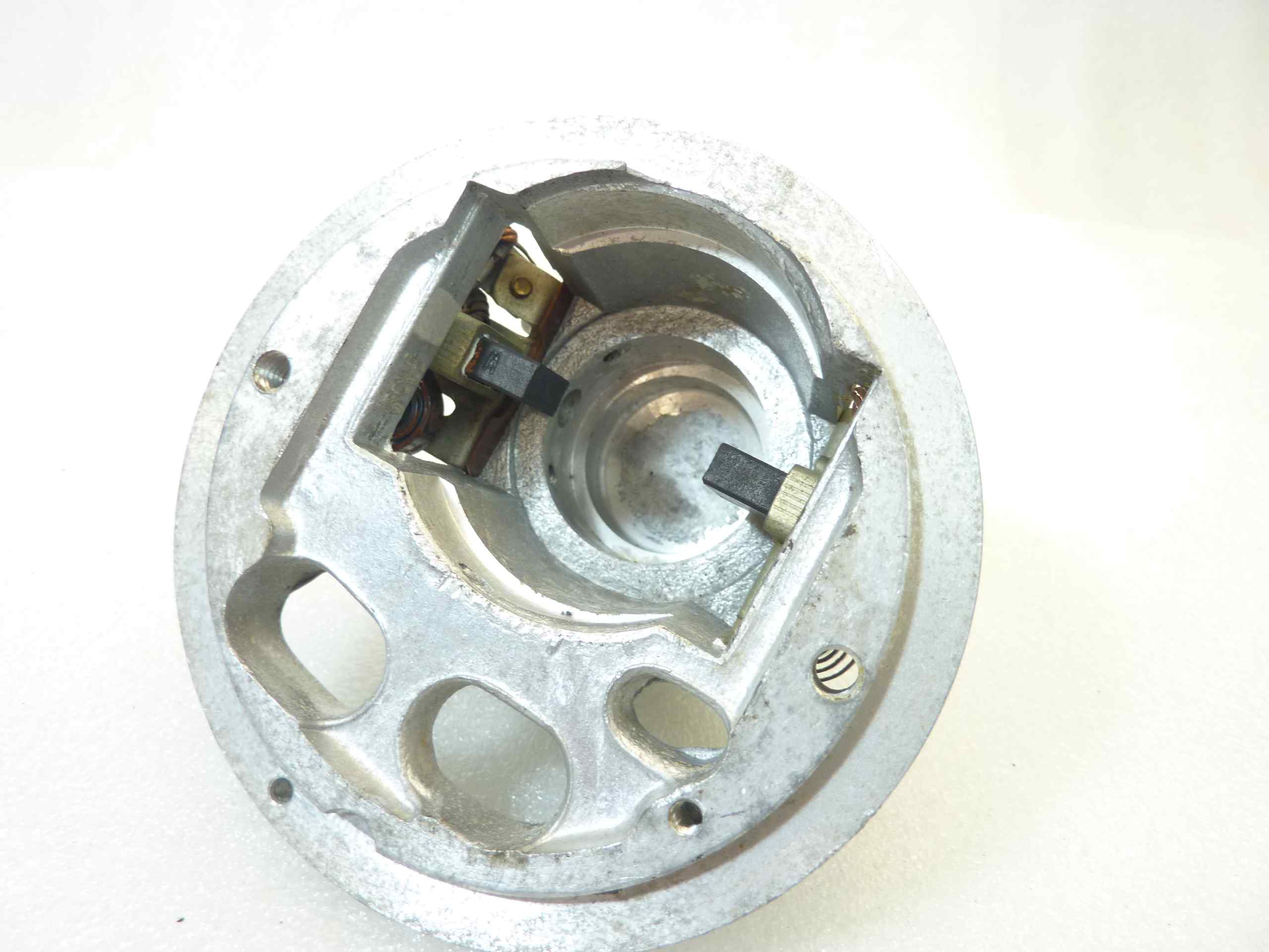 Coperchio dinamo Lancia Aprilia 1350 6V con spazzole Bosch RG90/6 diam 98 mm nuovo fondo di magazzino - immagine 7