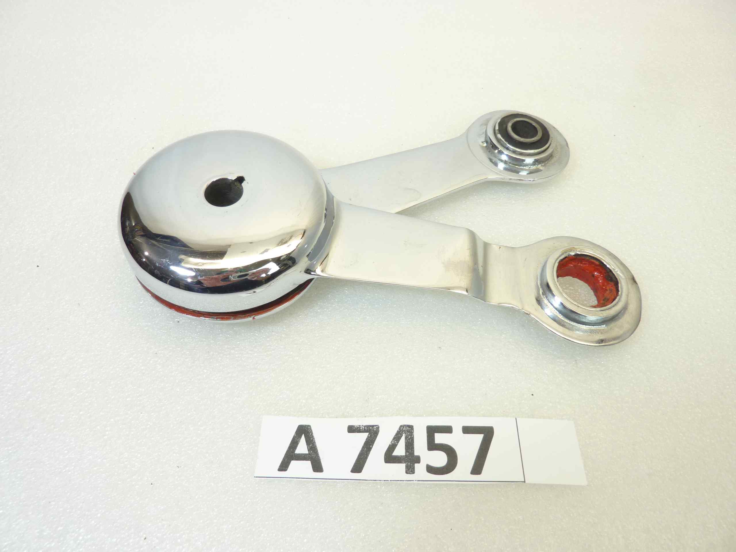 Compasso posteriore moto epoca lungh tot 201 mm interasse fori 138 mm