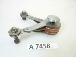 Compasso posteriore moto epoca lungh tot 181 mm interasse fori 134 mm