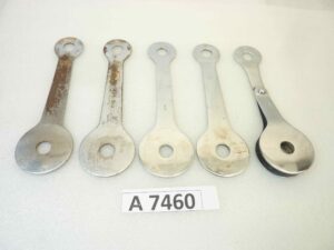 Compasso posteriore Guzzi lungh tot 225 mm interasse fori 172 mm