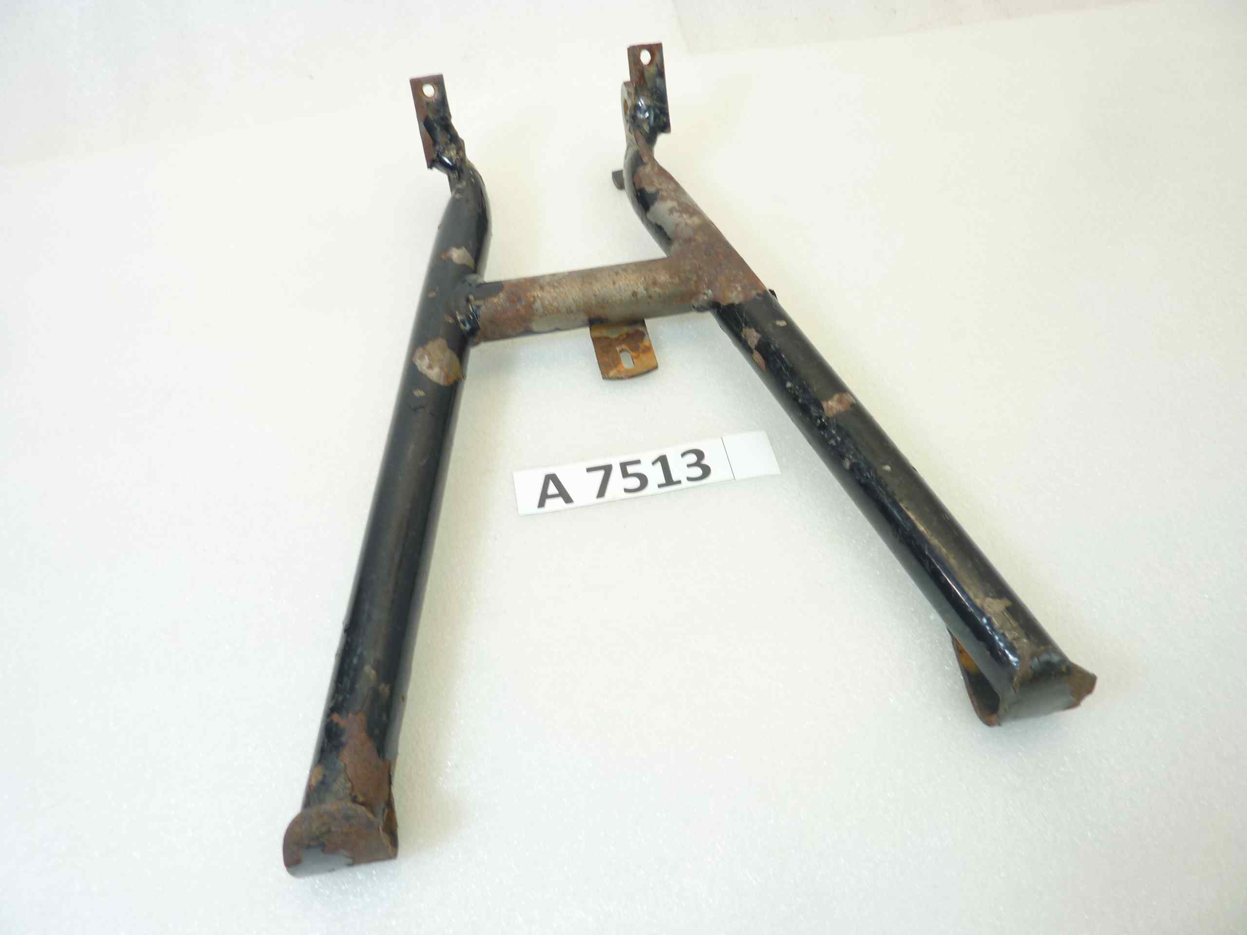 Cavalletto centrale Cagiva SST 125 - immagine 2