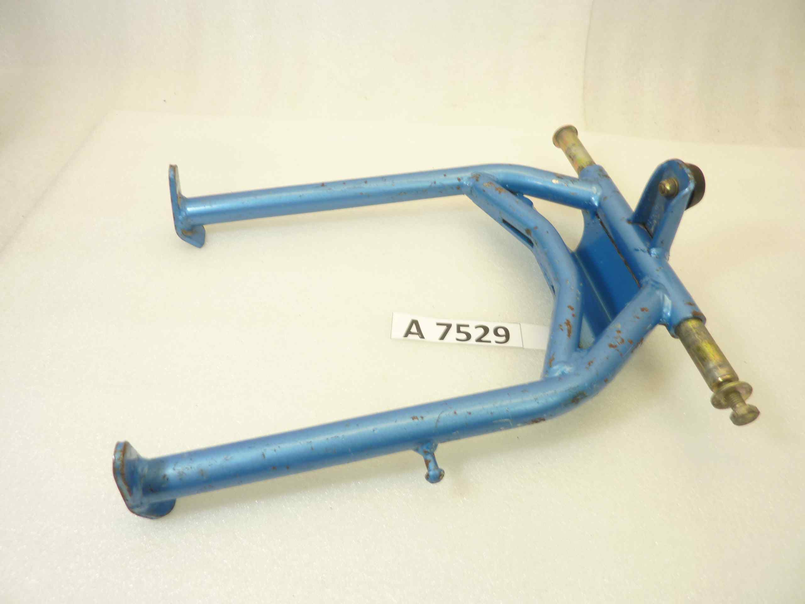 Cavalletto centrale Italjet Roadmaster 350 - immagine 2