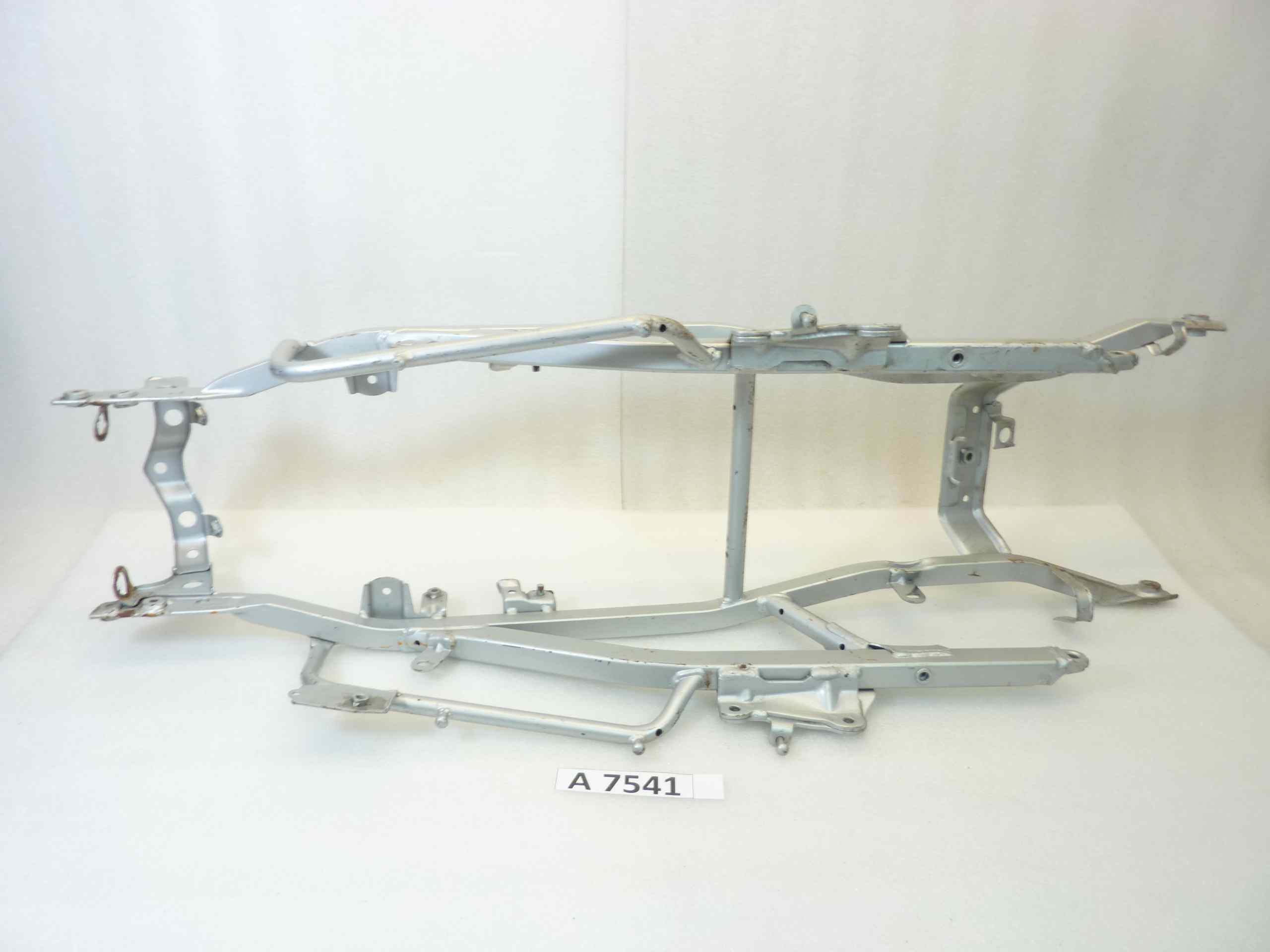 Telaietto posteriore Yamaha FZR 1000 Genesis 1987 - immagine 6