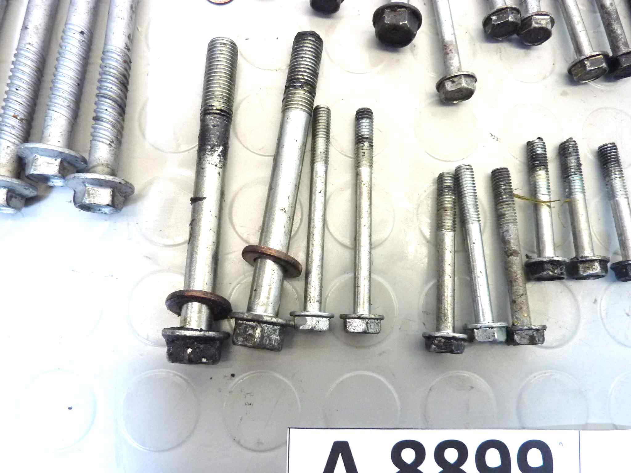 Viti blocco motore Honda VFR 750 RC36 1990-1993 come da foto - immagine 3
