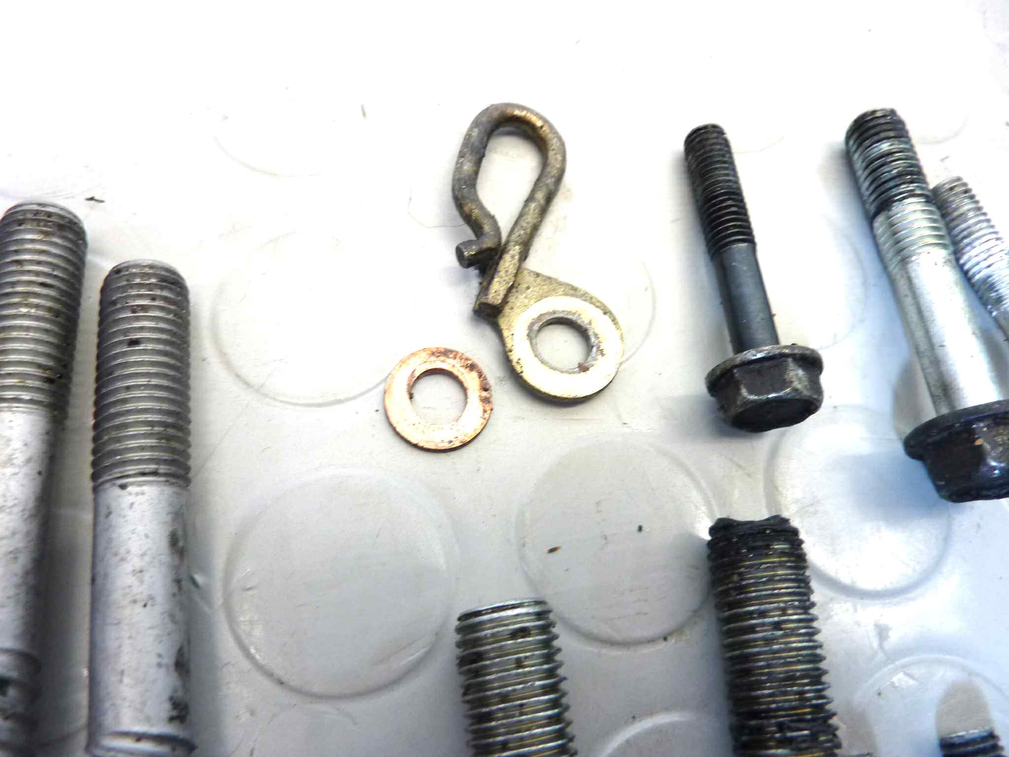 Viti blocco motore Honda VFR 750 RC36 1990-1993 come da foto - immagine 6