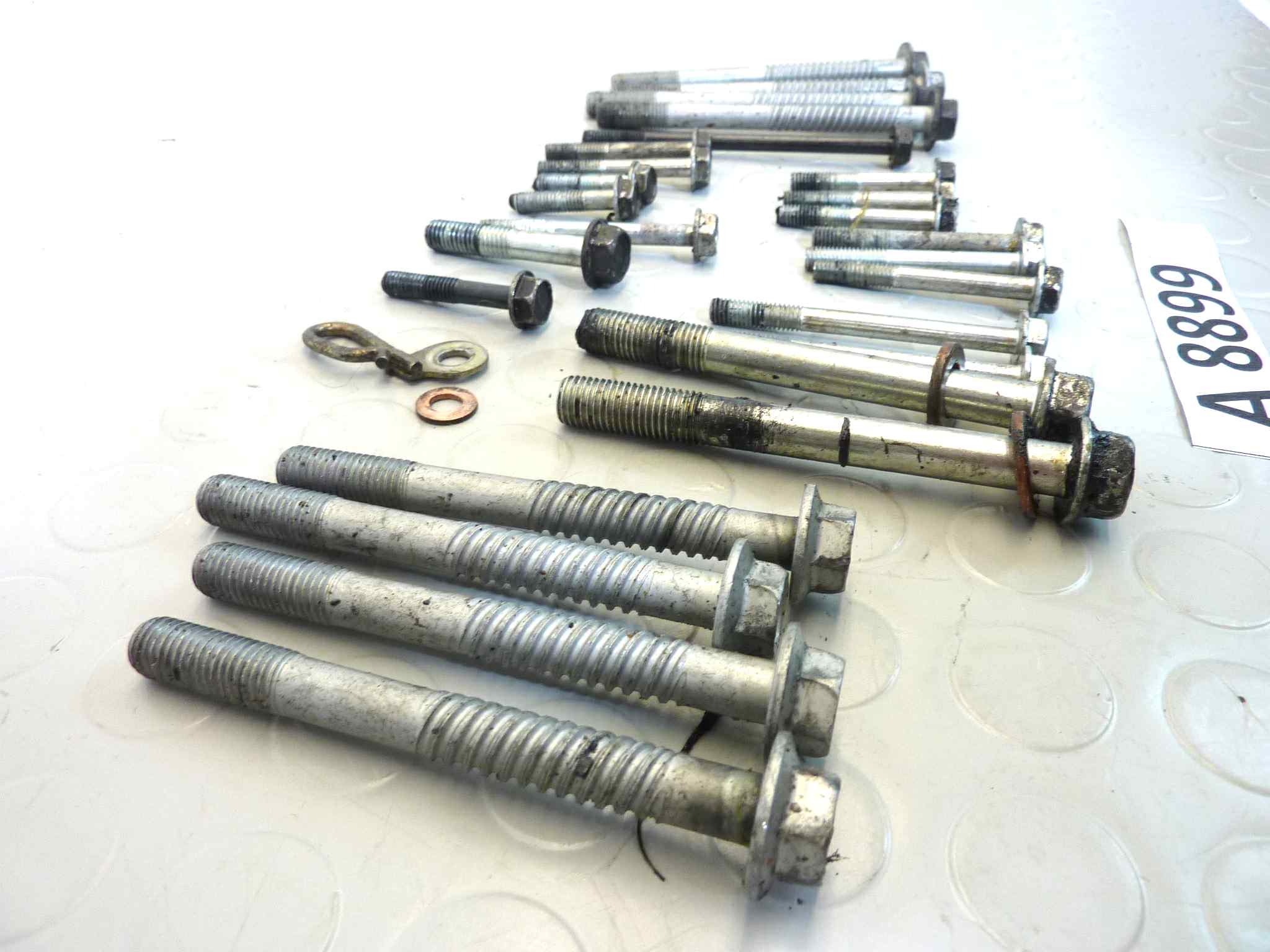Viti blocco motore Honda VFR 750 RC36 1990-1993 come da foto - immagine 10