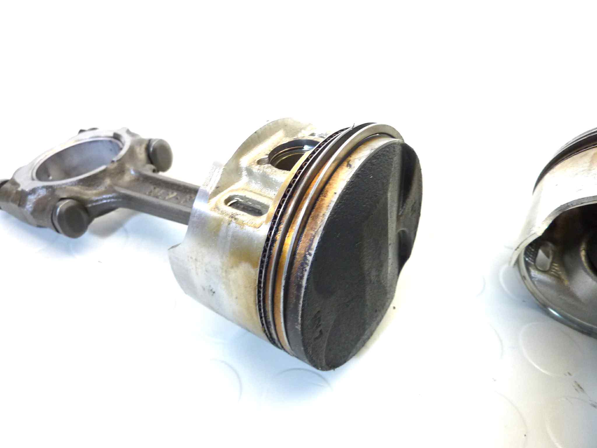 Coppia bielle pistoni Honda VFR 750 RC36 1990-1993 come da foto vedi codici - immagine 5