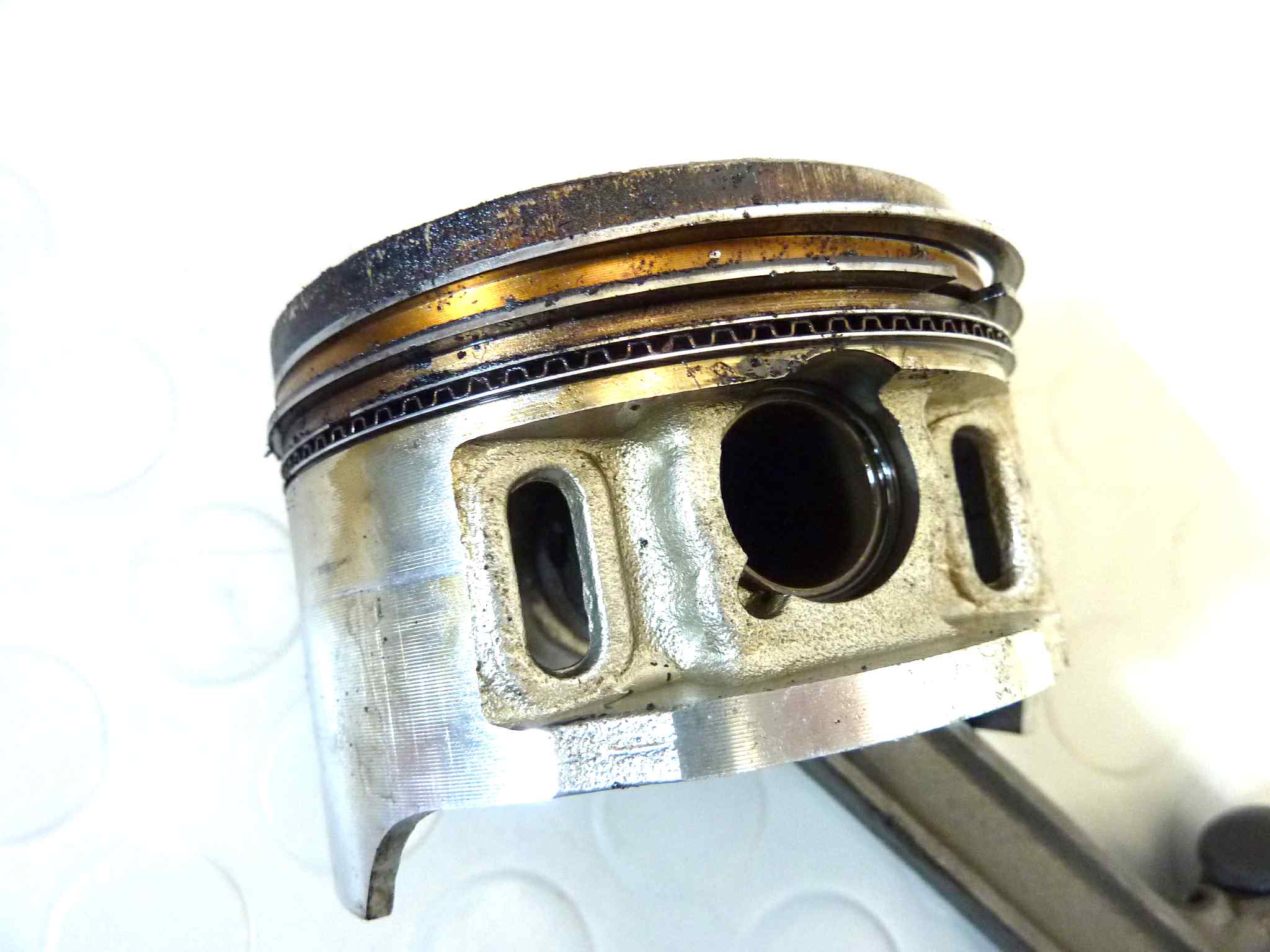Coppia bielle pistoni Honda VFR 750 RC36 1990-1993 come da foto vedi codici - immagine 10
