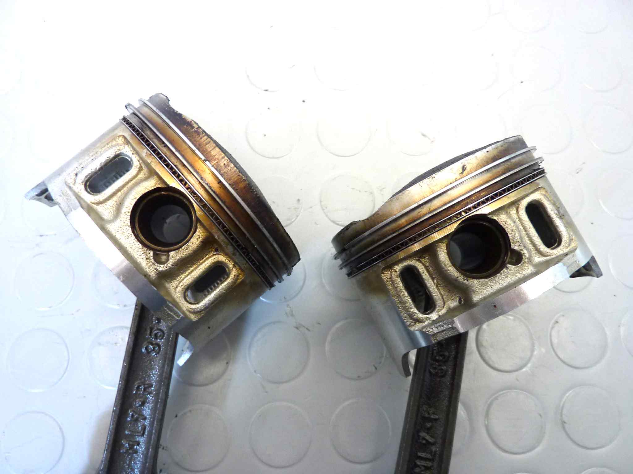 Coppia bielle pistoni Honda VFR 750 RC36 1990-1993 come da foto vedi codici - immagine 11