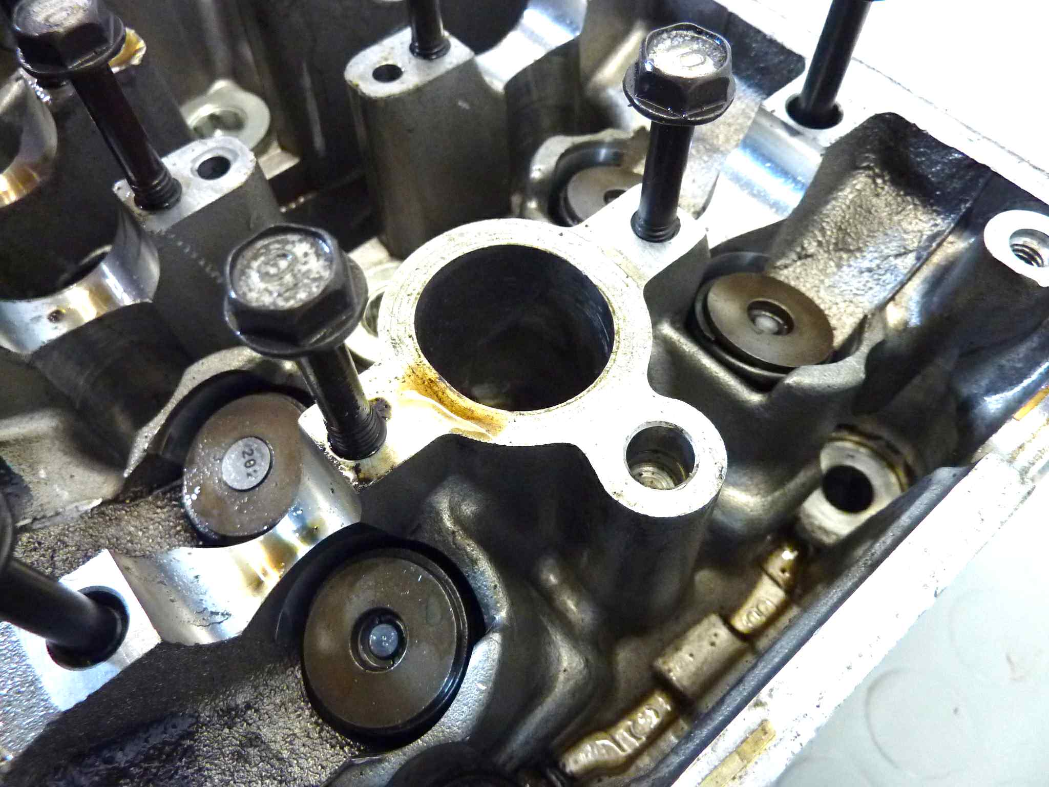 Testa testata anteriore Honda VFR 750 RC36 1990-1993 come da foto non testata - immagine 4