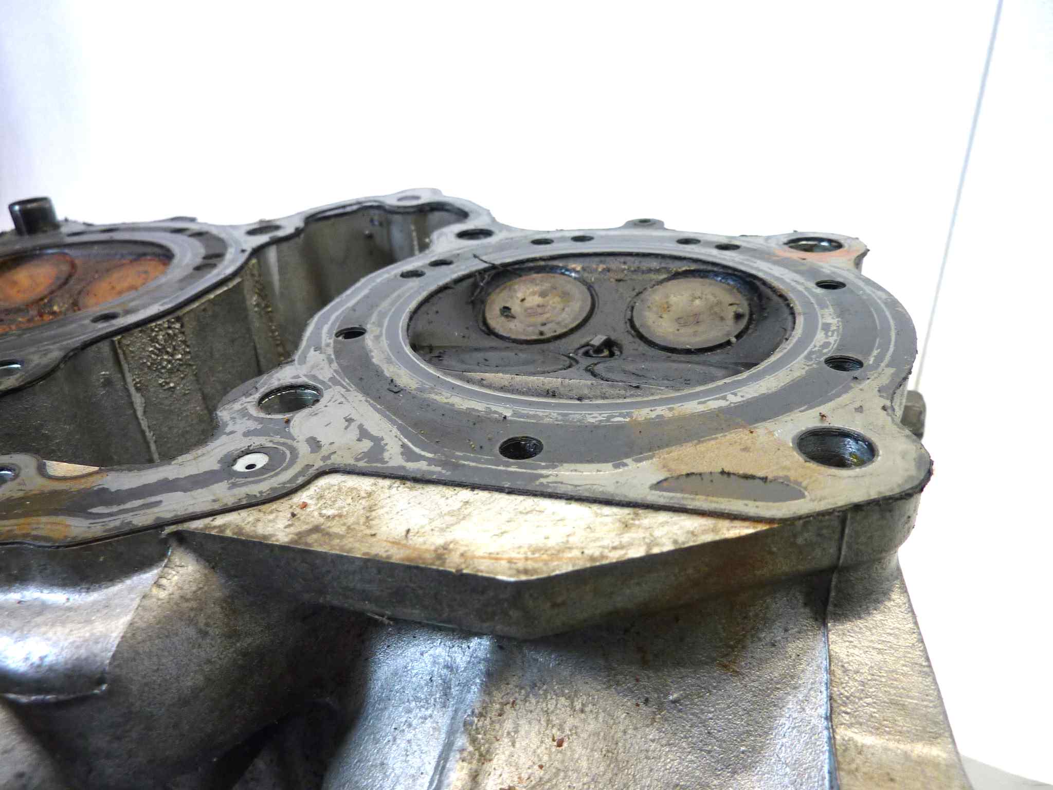 Testa testata anteriore Honda VFR 750 RC36 1990-1993 come da foto non testata - immagine 19