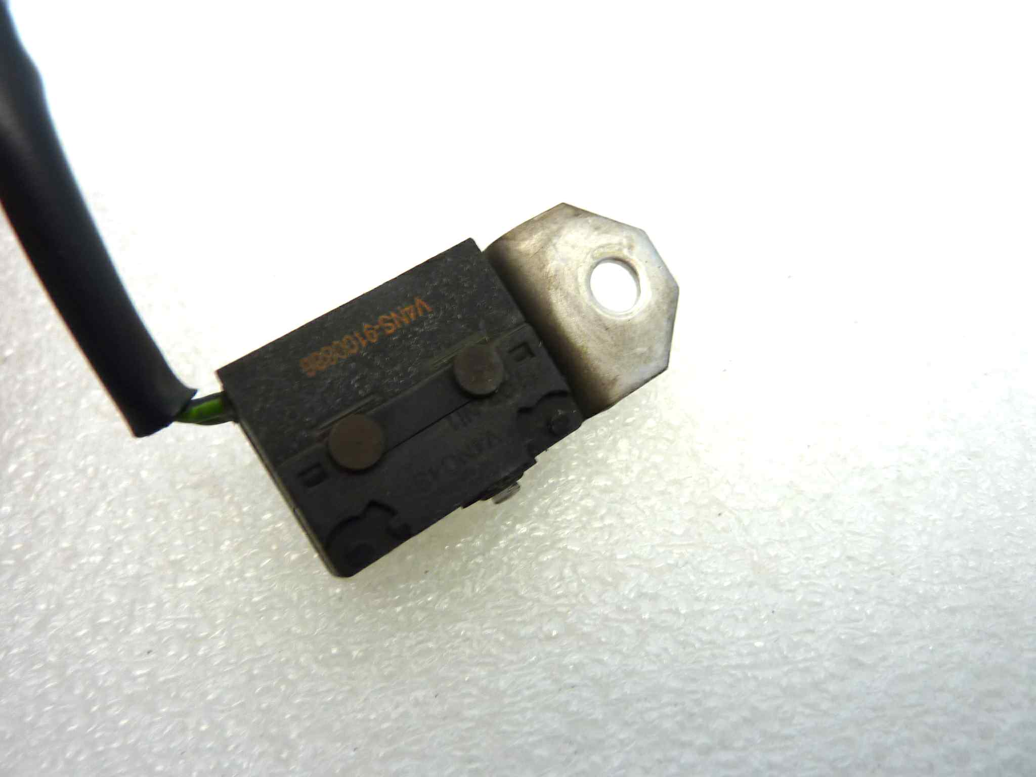 Sensore stop freno anteriore Bmw 650 CS Scarver vedi guaina - immagine 6