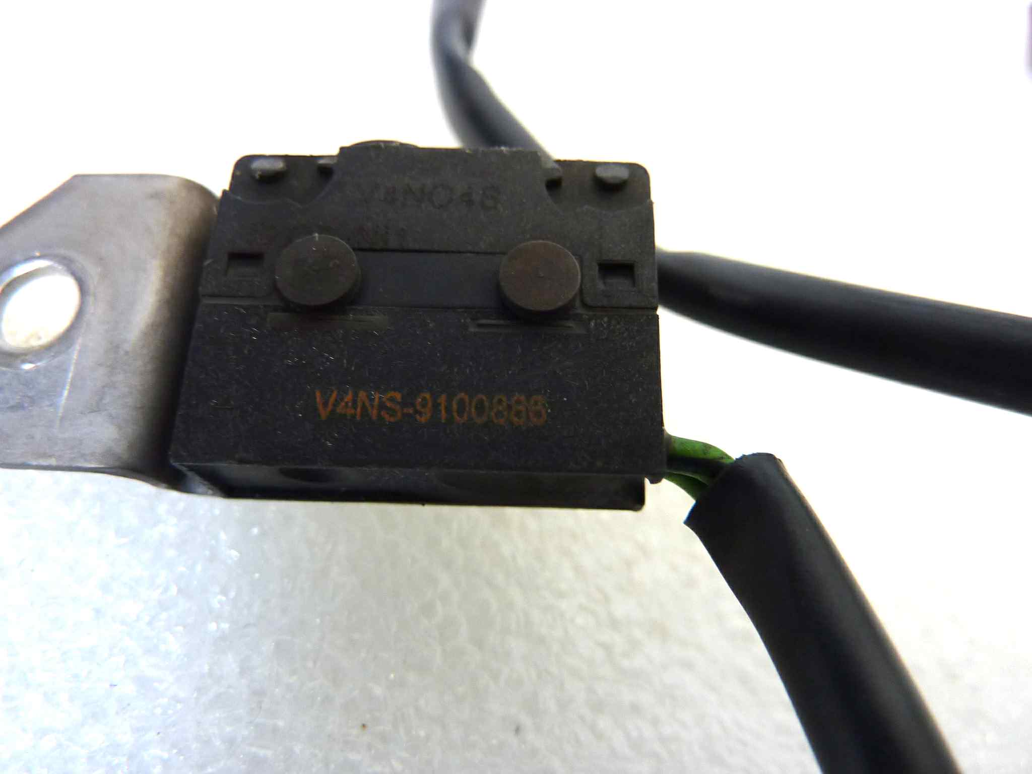 Sensore stop freno anteriore Bmw 650 CS Scarver vedi guaina - immagine 7