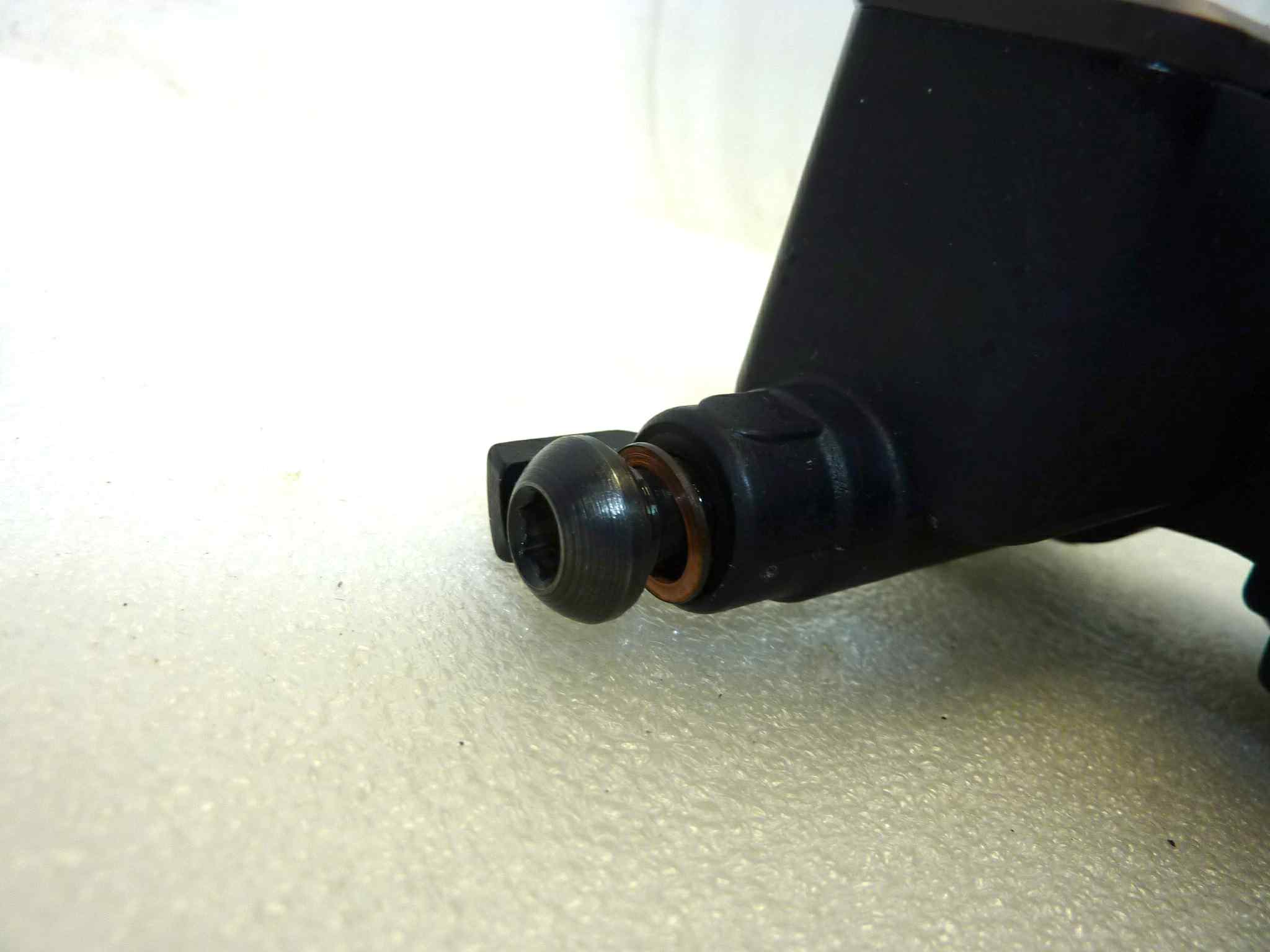 Pompa freno anteriore con leva Bmw 650 CS Scarver - immagine 3