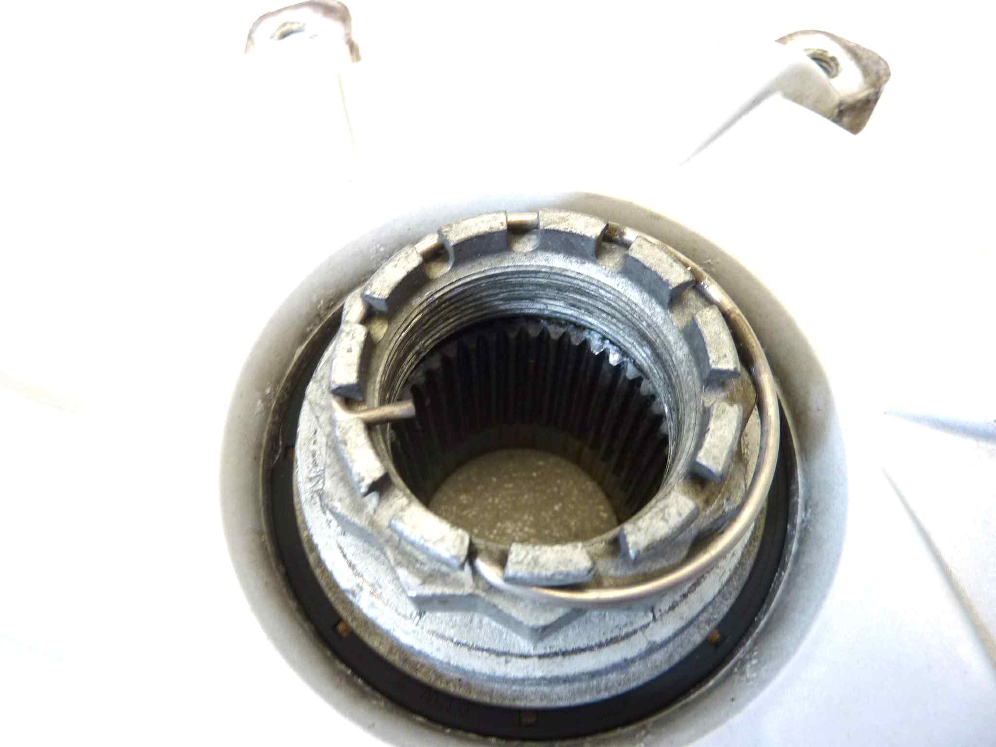 Mozzo portacorona puleggia parastrappi Bmw 650 CS Scarver - immagine 3