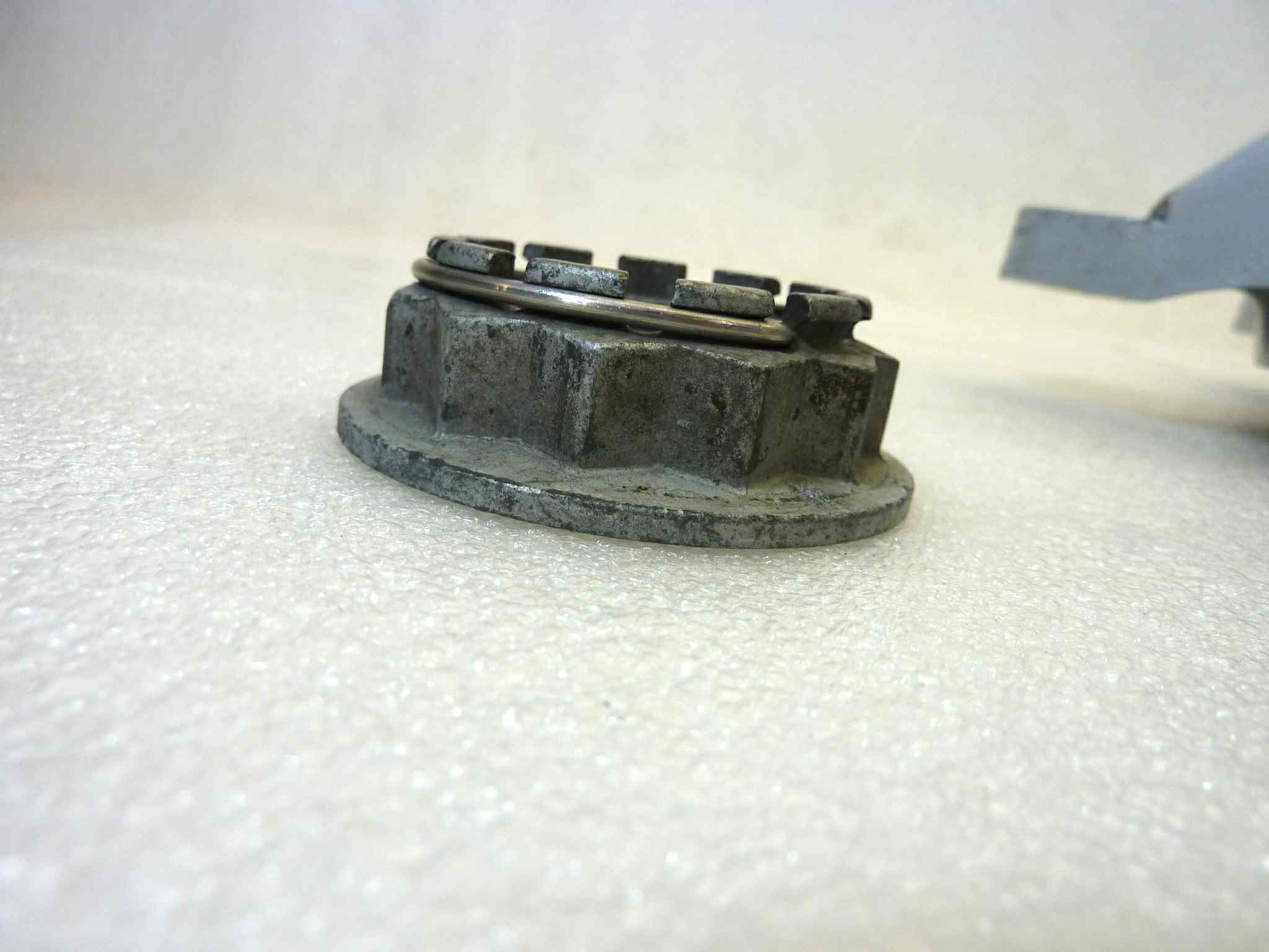 Mozzo portacorona puleggia parastrappi Bmw 650 CS Scarver - immagine 6