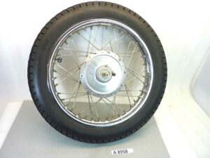 Ruota cerchio anteriore Royal Enfield Bullet 500 2009 con gomma Avon MK II 3,50 S 19