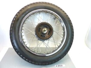 Ruota cerchio posteriore Royal Enfield Bullet 500 2009 con gomma Avon 4,00 H 19 - 65H