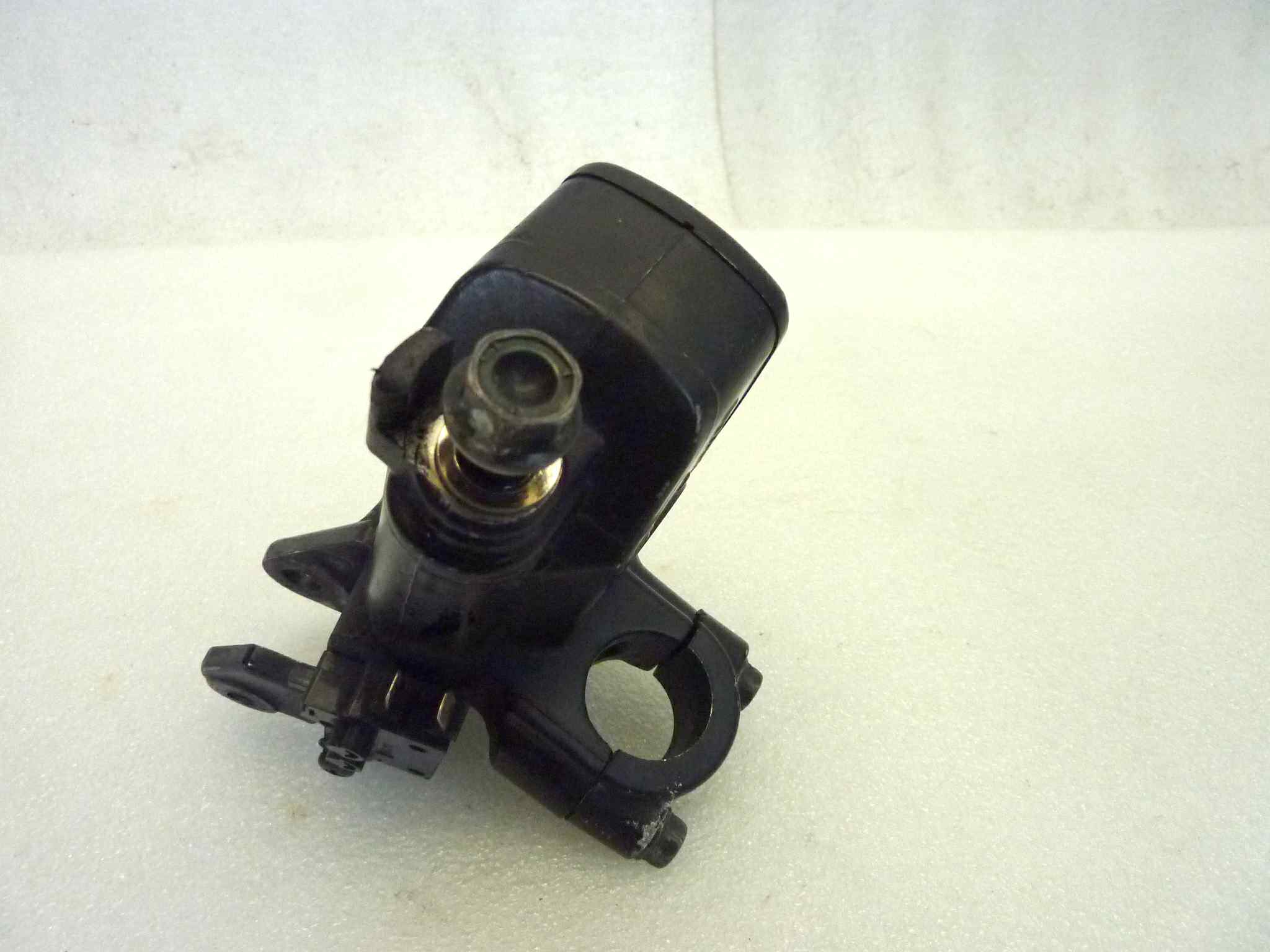 Pompa freno anteriore con sensore HONDA VFR 800 X CROSSRUNNER 2011-2014 - immagine 4