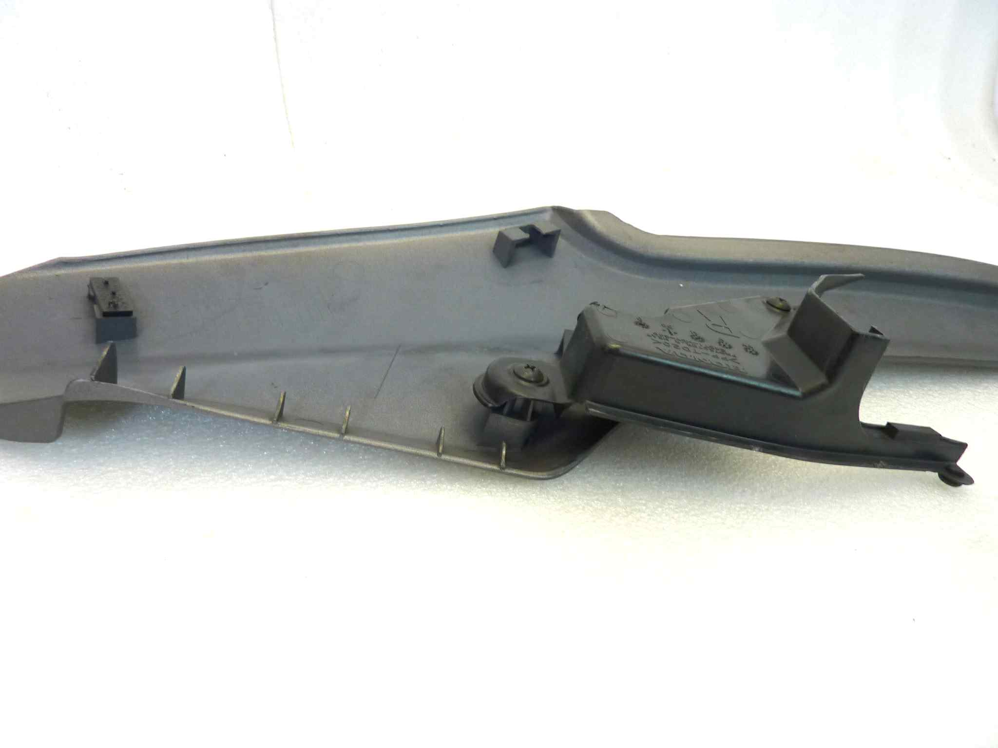 Carena fianchetto destro centrale HONDA VFR 800 X CROSSRUNNER 2011-2014 - immagine 6