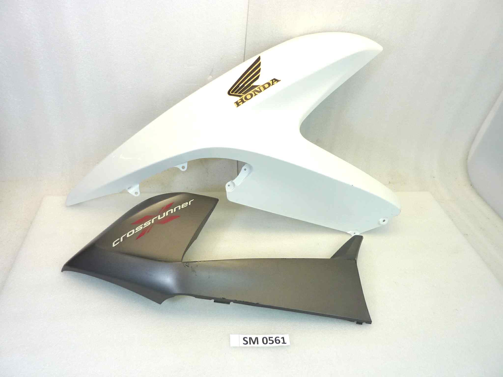 Carena anteriore sinistra HONDA VFR 800 X CROSSRUNNER 2011-2014 colore bianco perla