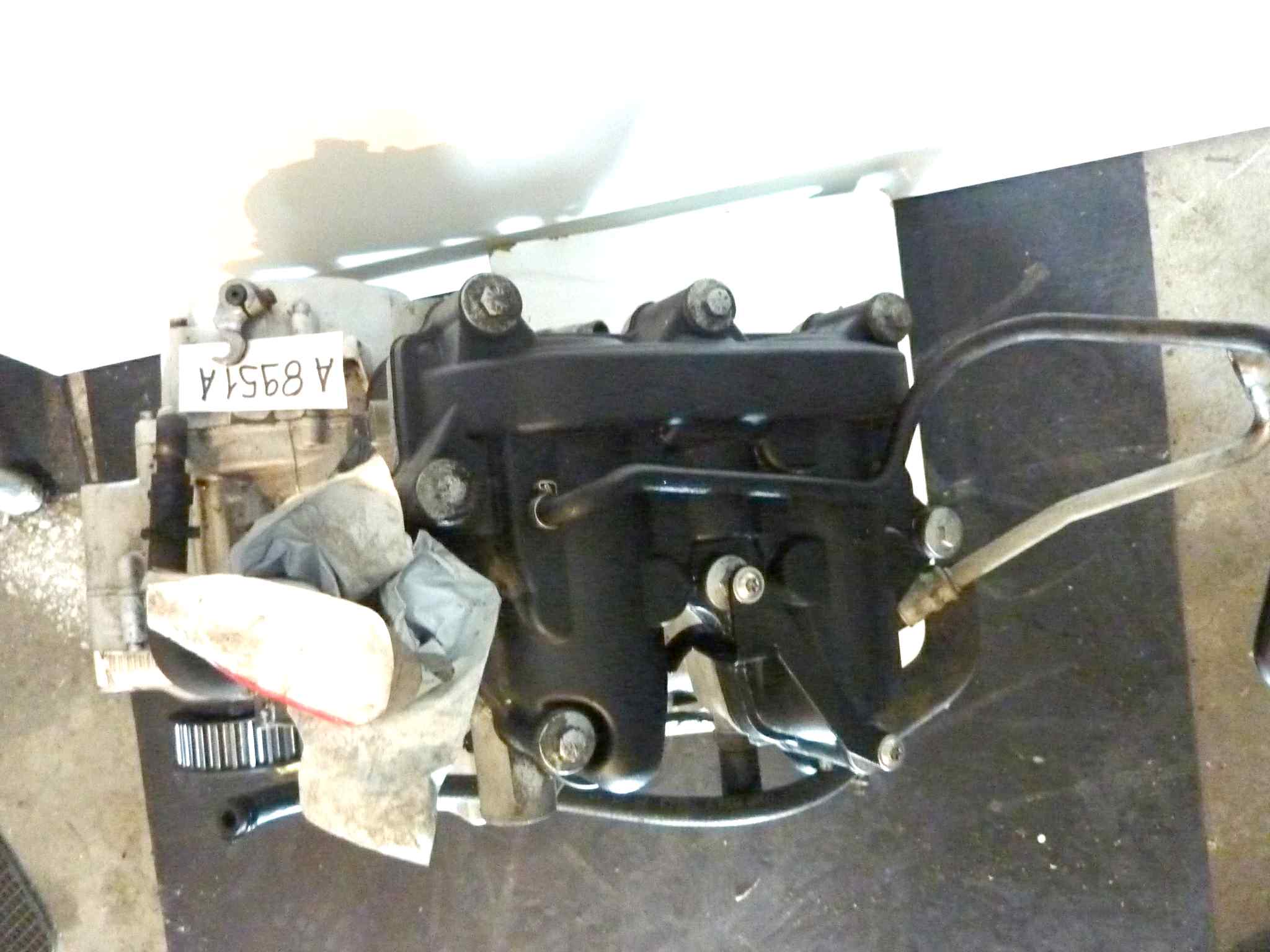 Motore Bmw 650 CS Scarver 42000 km, single Spark, con motorino avviamento, non entra la prima marcia - immagine 12