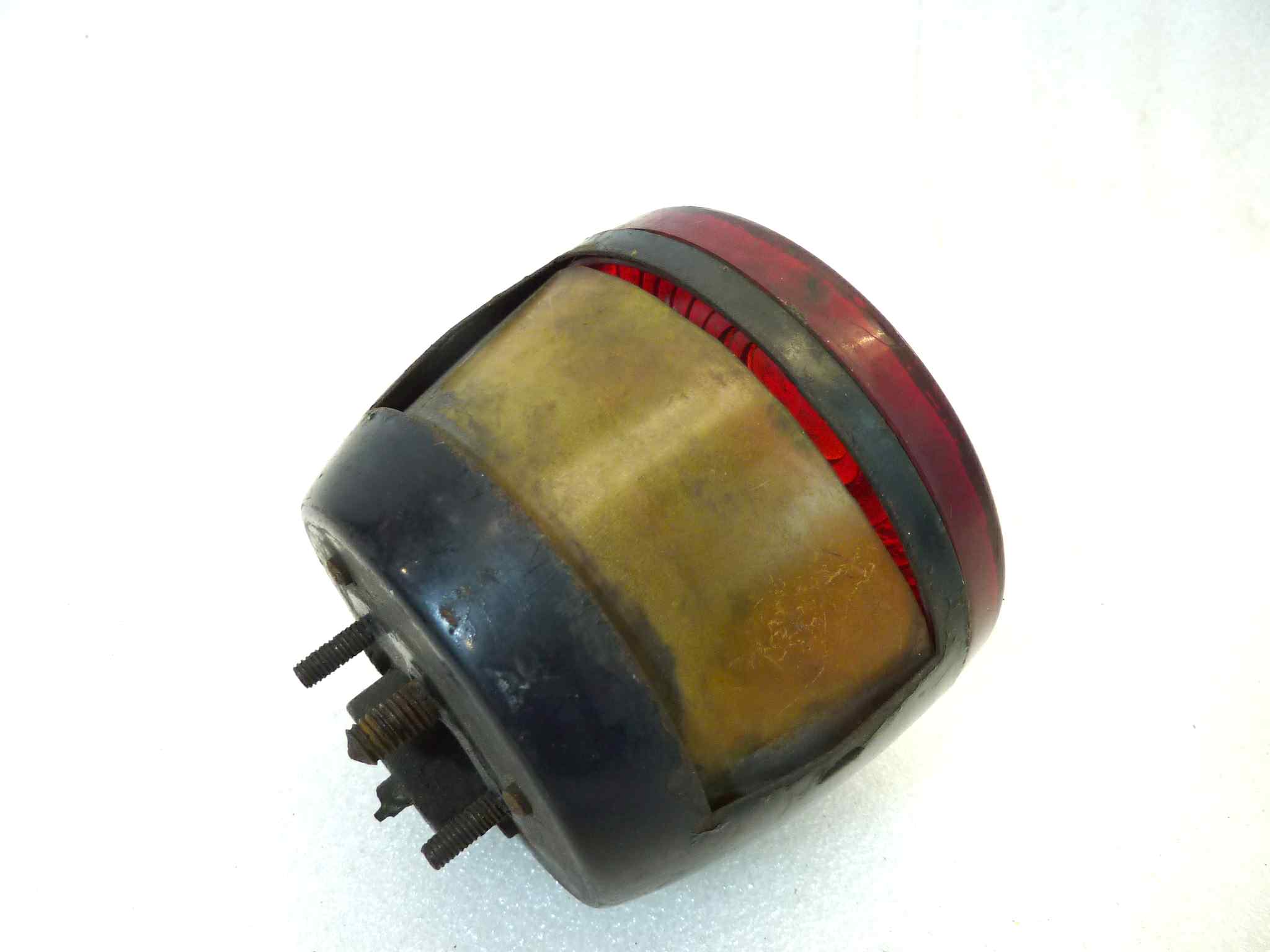 Fanalino fanale posteriore moto epoca vari modelli gemma Aprilia mod 4521 Igm 1054 LPX porta lamapada Aprilia 15872 non testato, non aperto, proposto come da ritrovamento e come da foto in annuncio - immagine 6