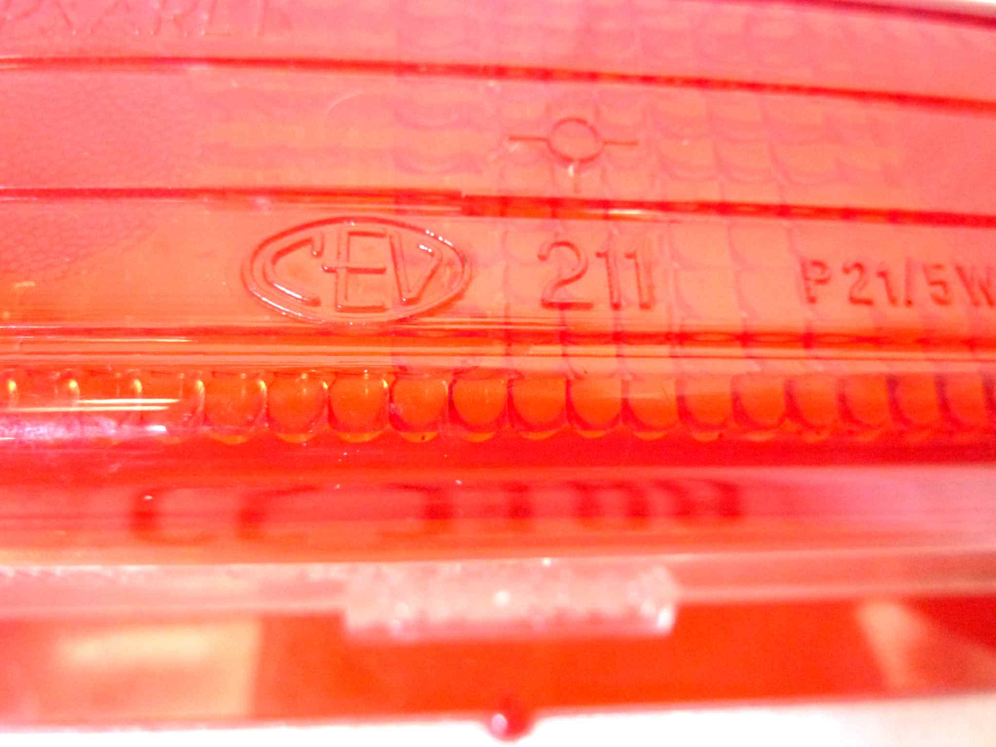 Gemma fanalino posteriore Guzzi V35 II V50 III SP1000 Le Mans III T3 T4 850 PA cod 65741700 fanale NUOVO fondo di magazzino, LEGGI DESCRIZIONE - immagine 3