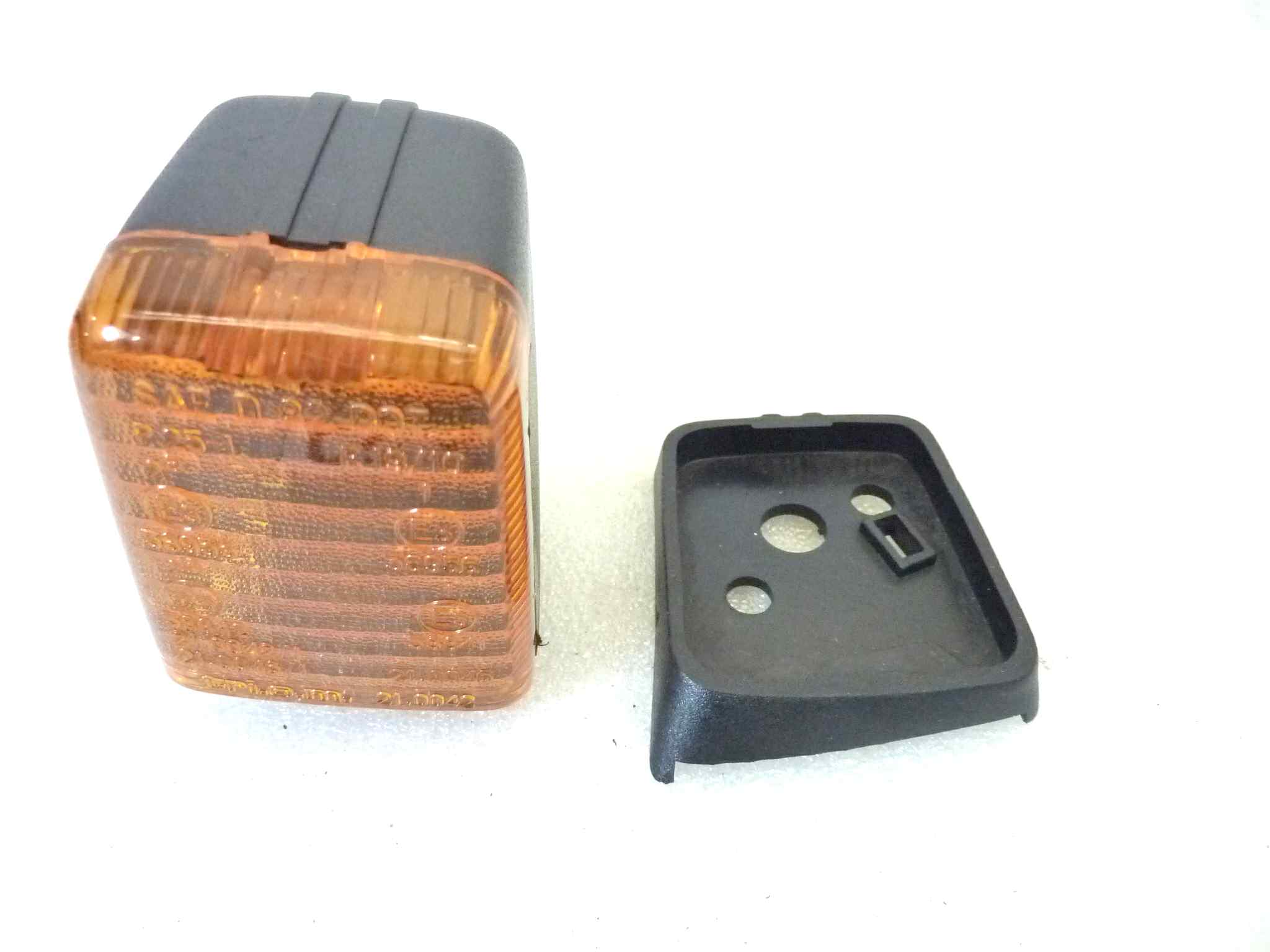 Freccia posteriore Guzzi Cagiva Aletta Oro Triom 210042 con base gomma sinistra - immagine 3